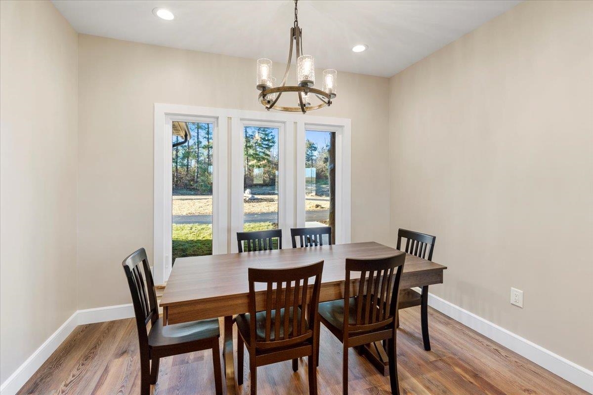 7194 Gate 10 Road Fairlawn VA 24141