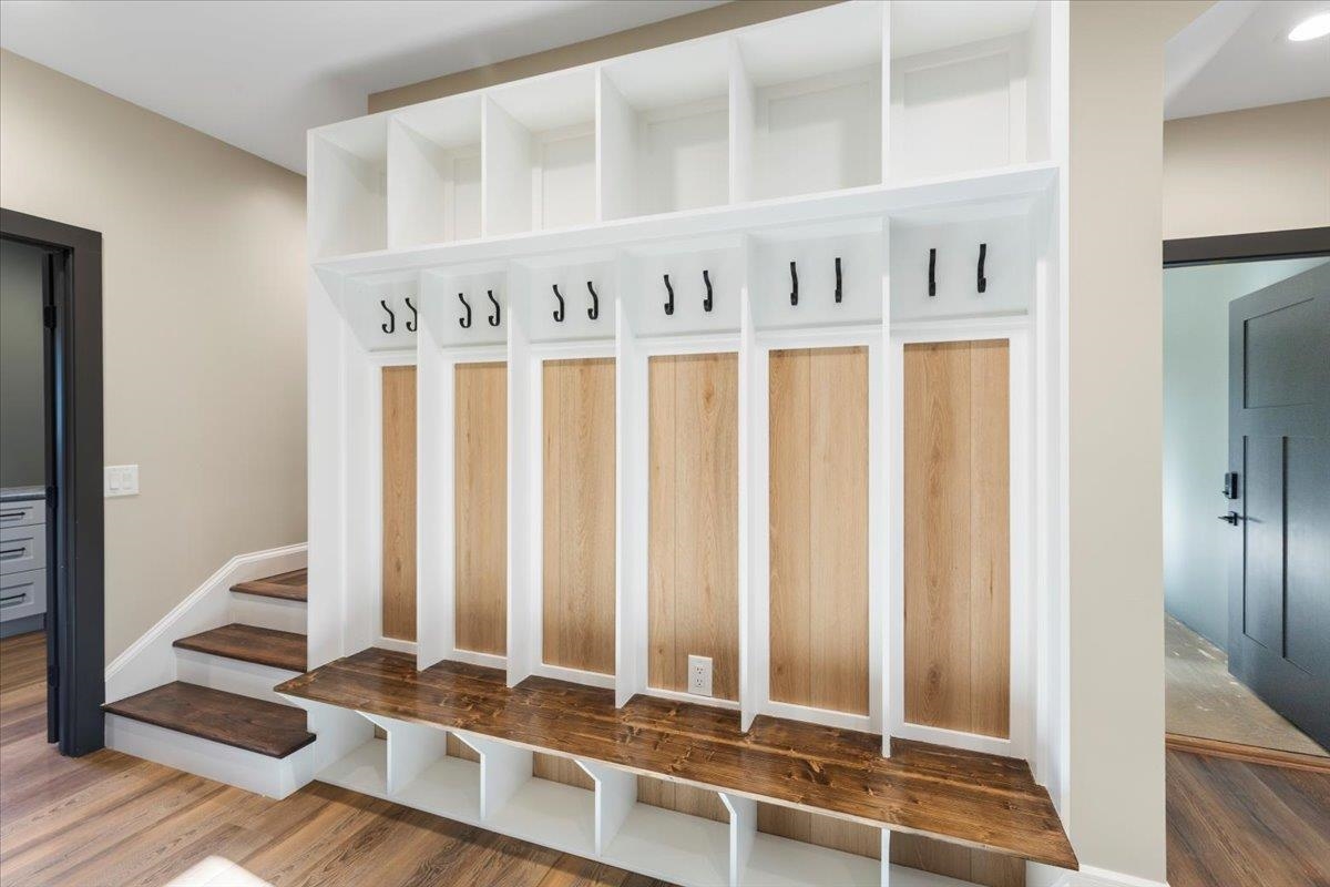 7194 Gate 10 Road Fairlawn VA 24141