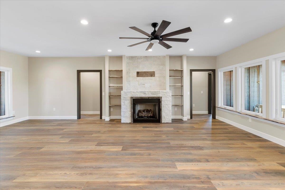 7194 Gate 10 Road Fairlawn VA 24141