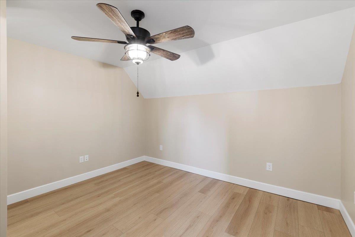 7194 Gate 10 Road Fairlawn VA 24141