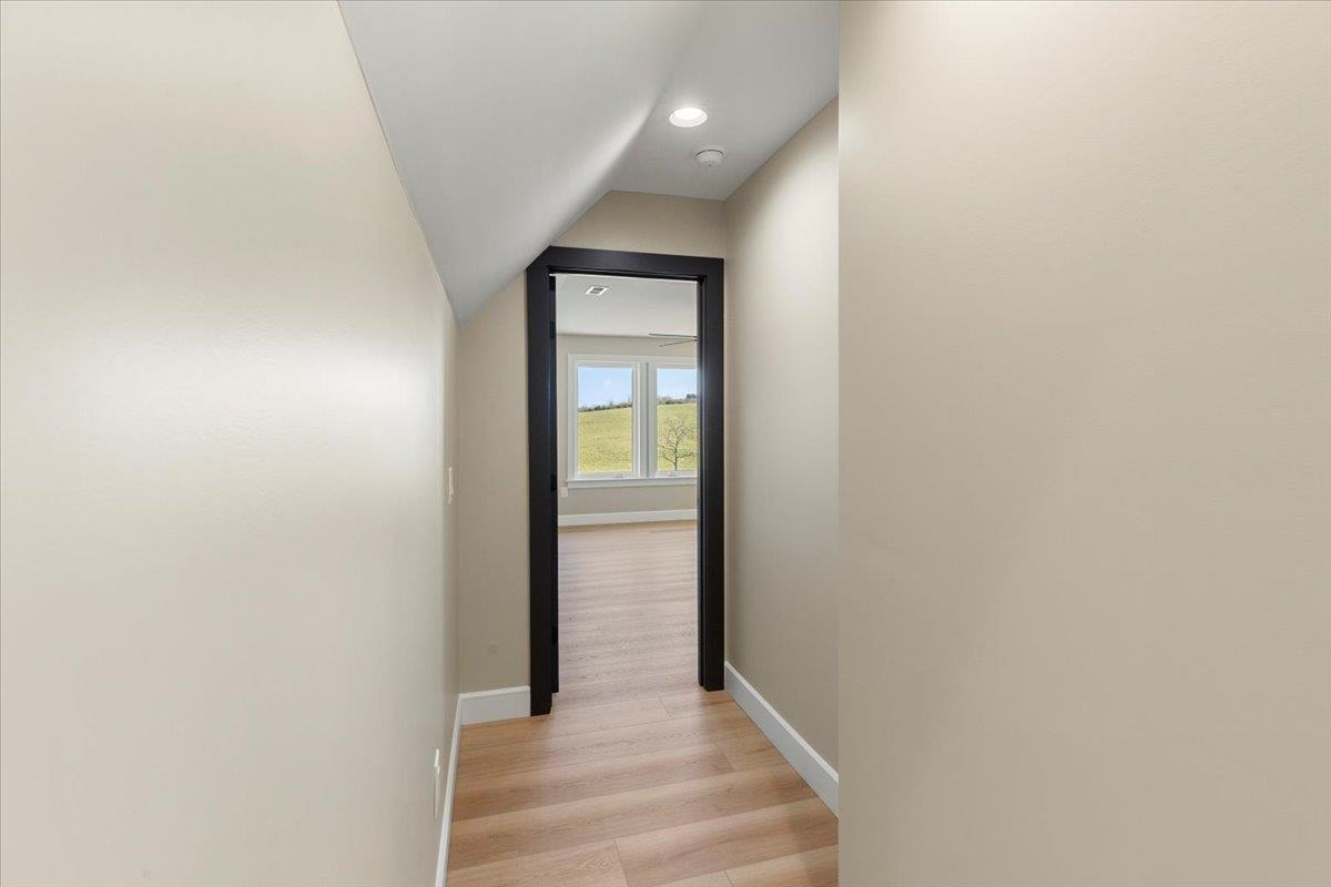 7194 Gate 10 Road Fairlawn VA 24141