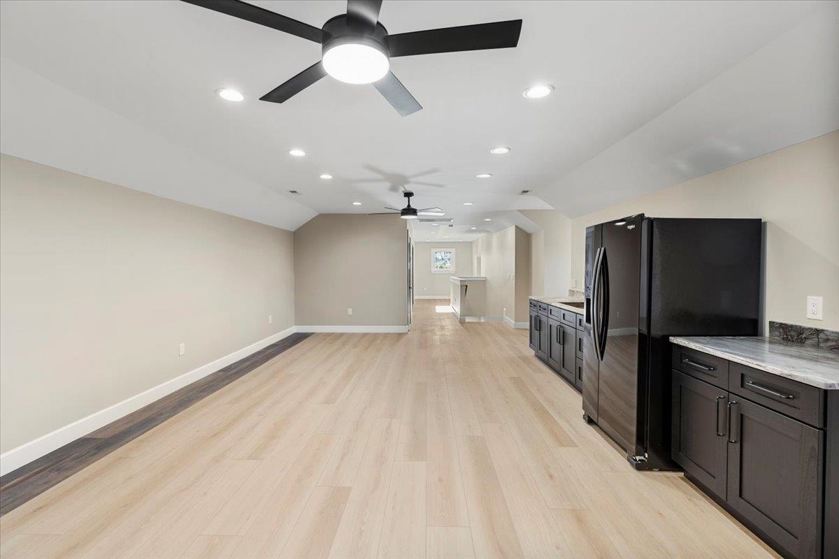 7194 Gate 10 Road Fairlawn VA 24141