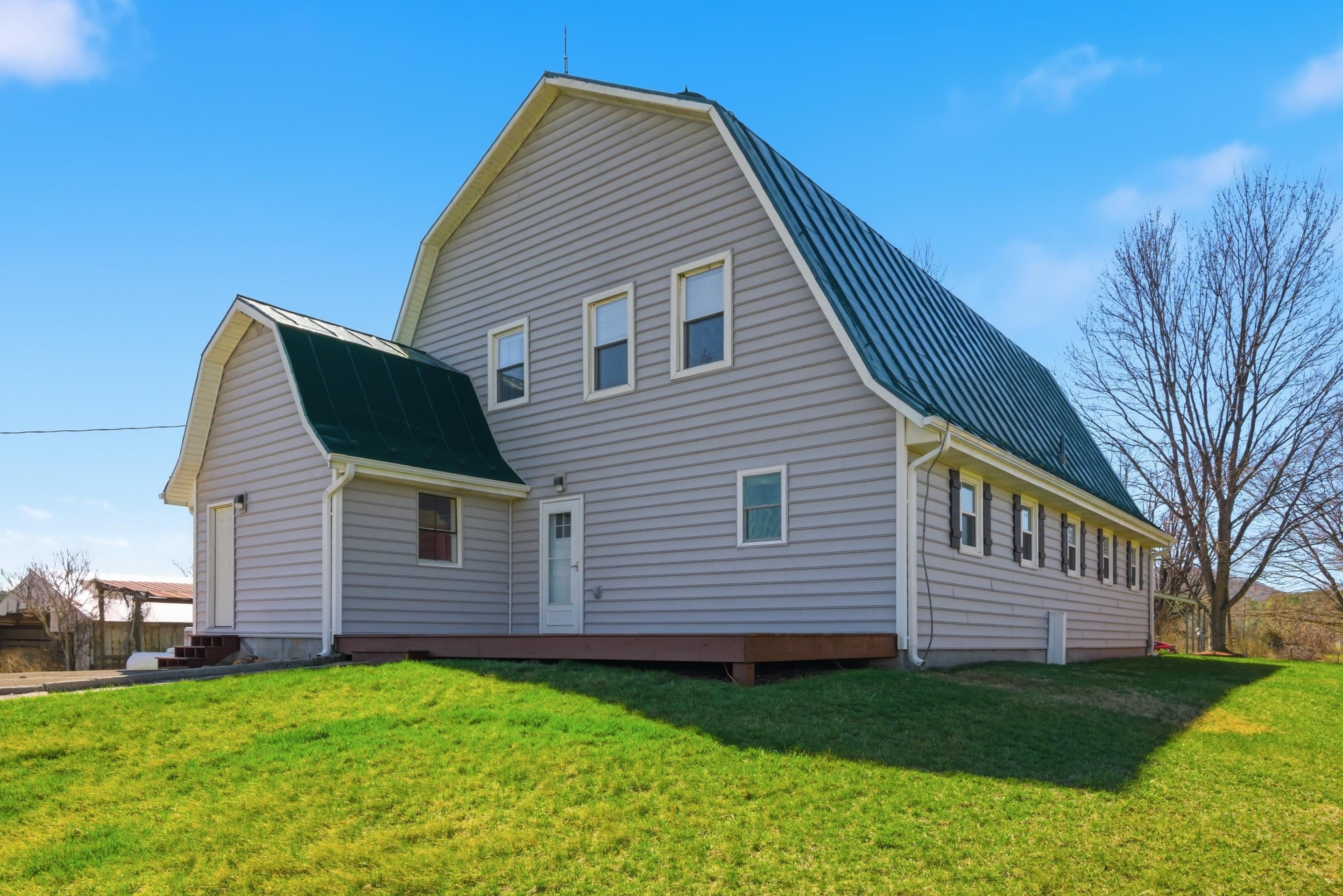 6458 Piney Woods Road Riner VA 24149