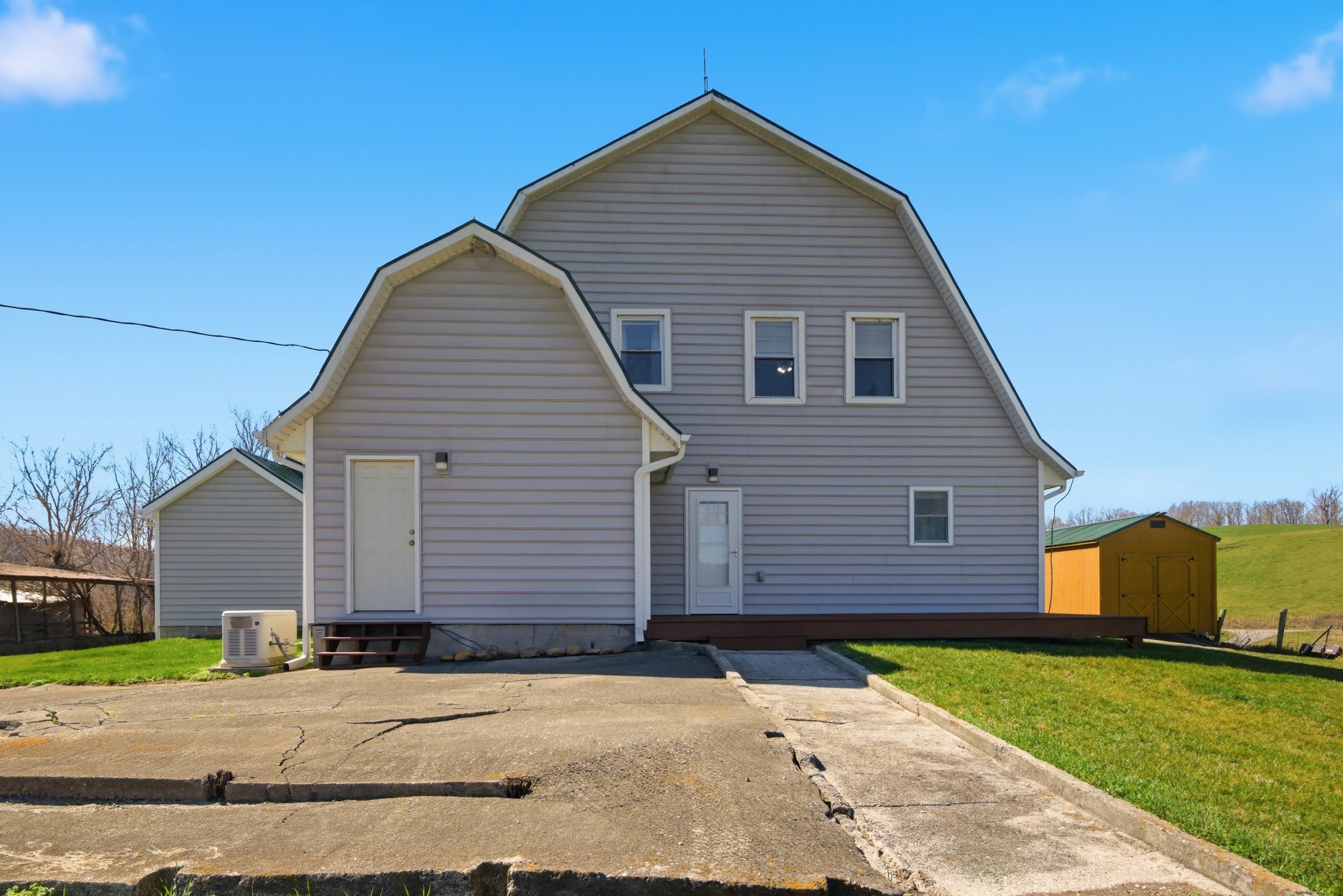 6458 Piney Woods Road Riner VA 24149