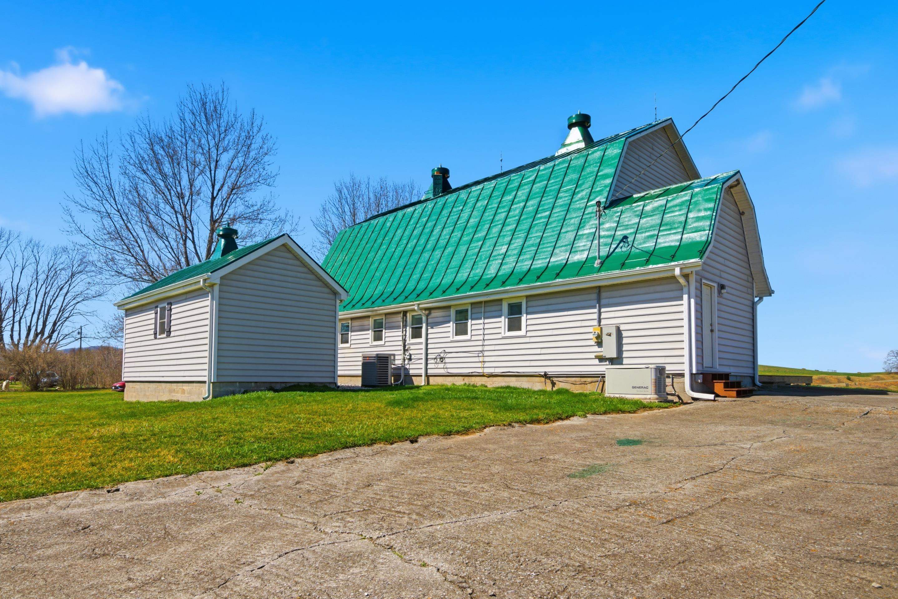 6458 Piney Woods Road Riner VA 24149