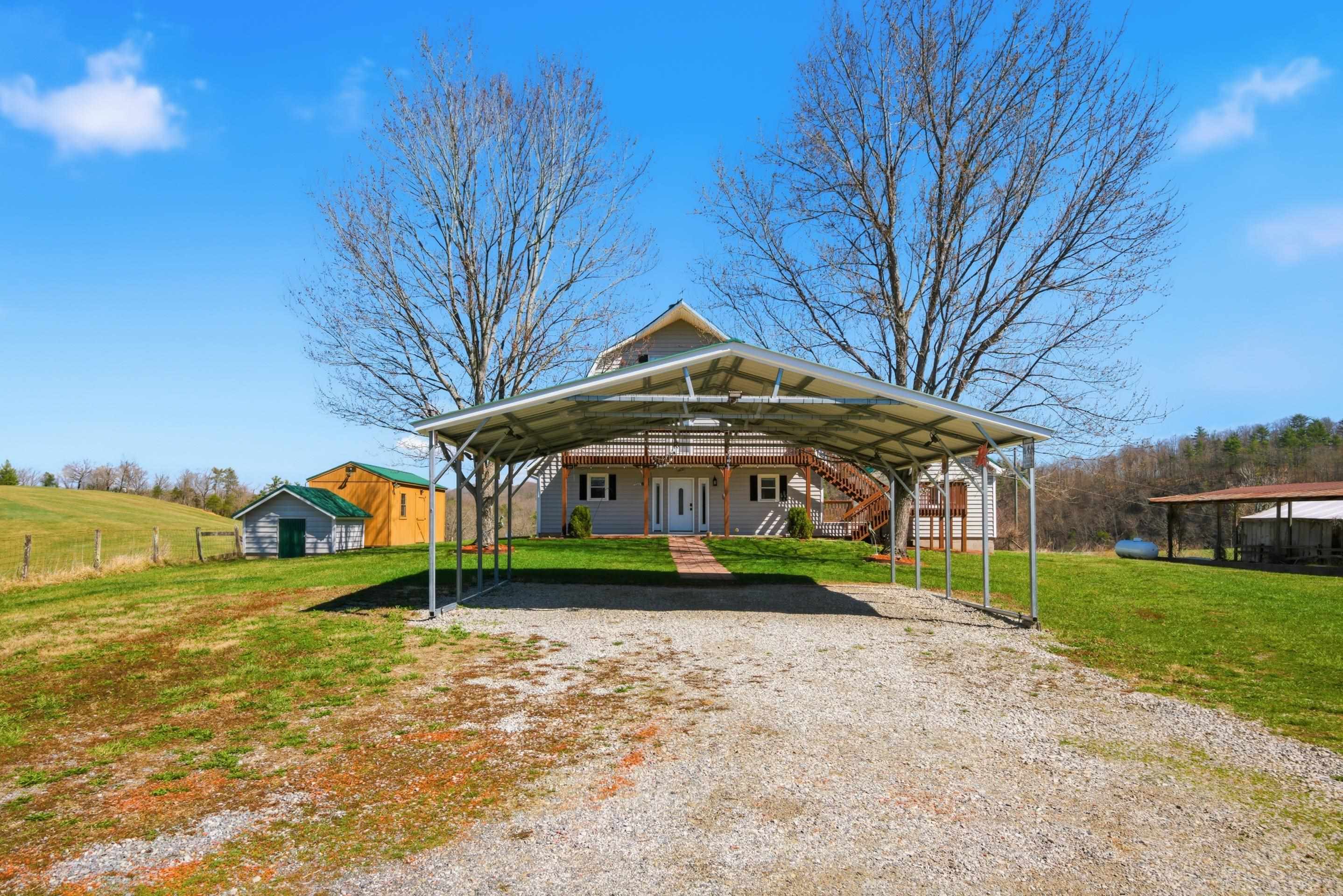 6458 Piney Woods Road Riner VA 24149