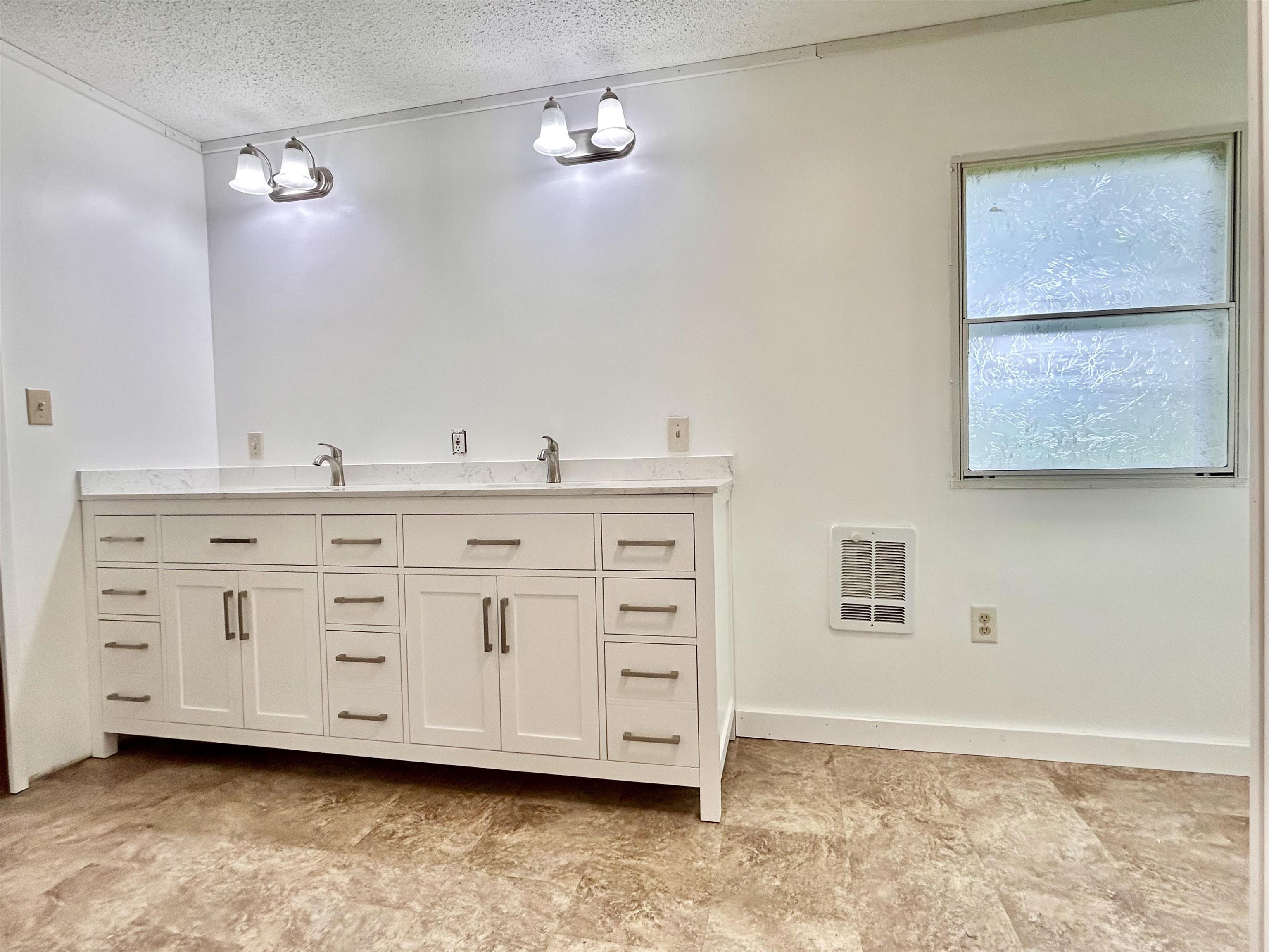 5583 Bradshaw Road Salem VA 24153