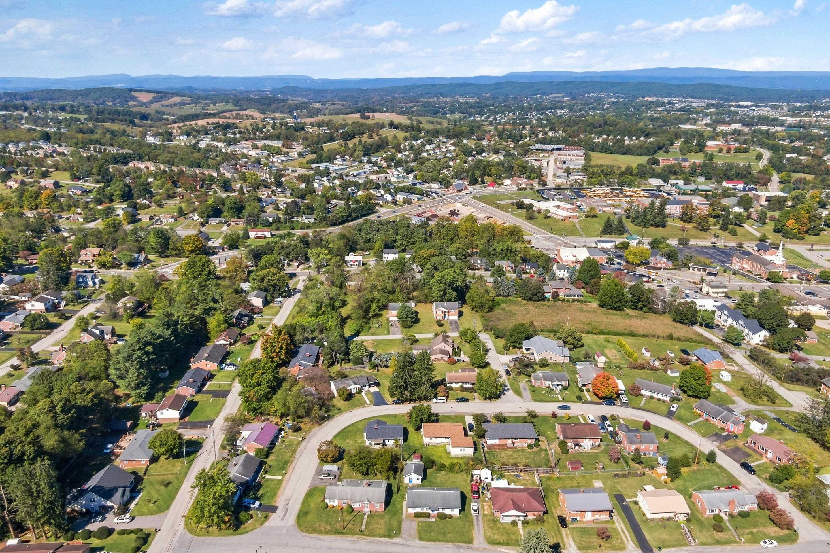 545 2nd Street Christiansburg VA 24073