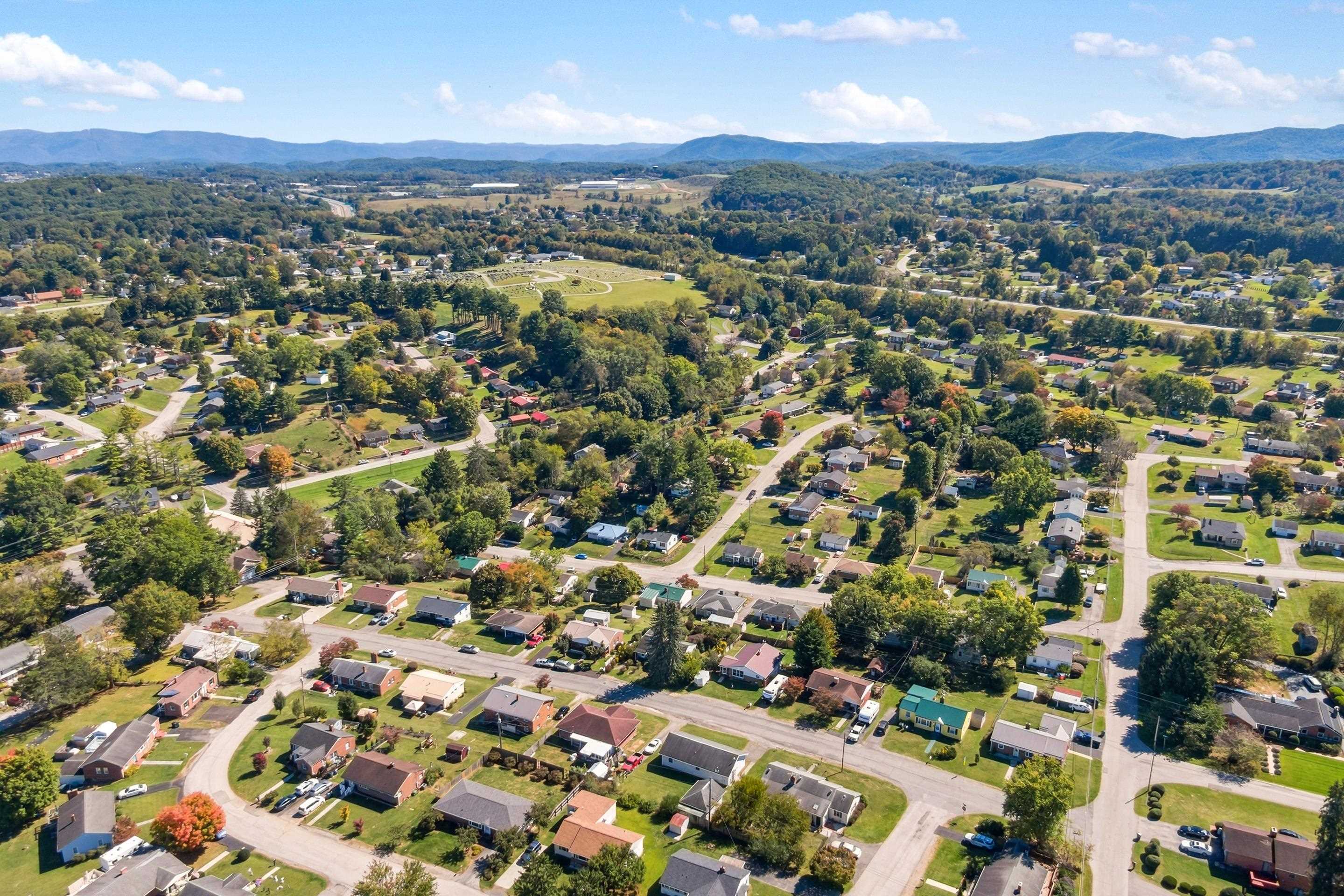 545 2nd Street Christiansburg VA 24073