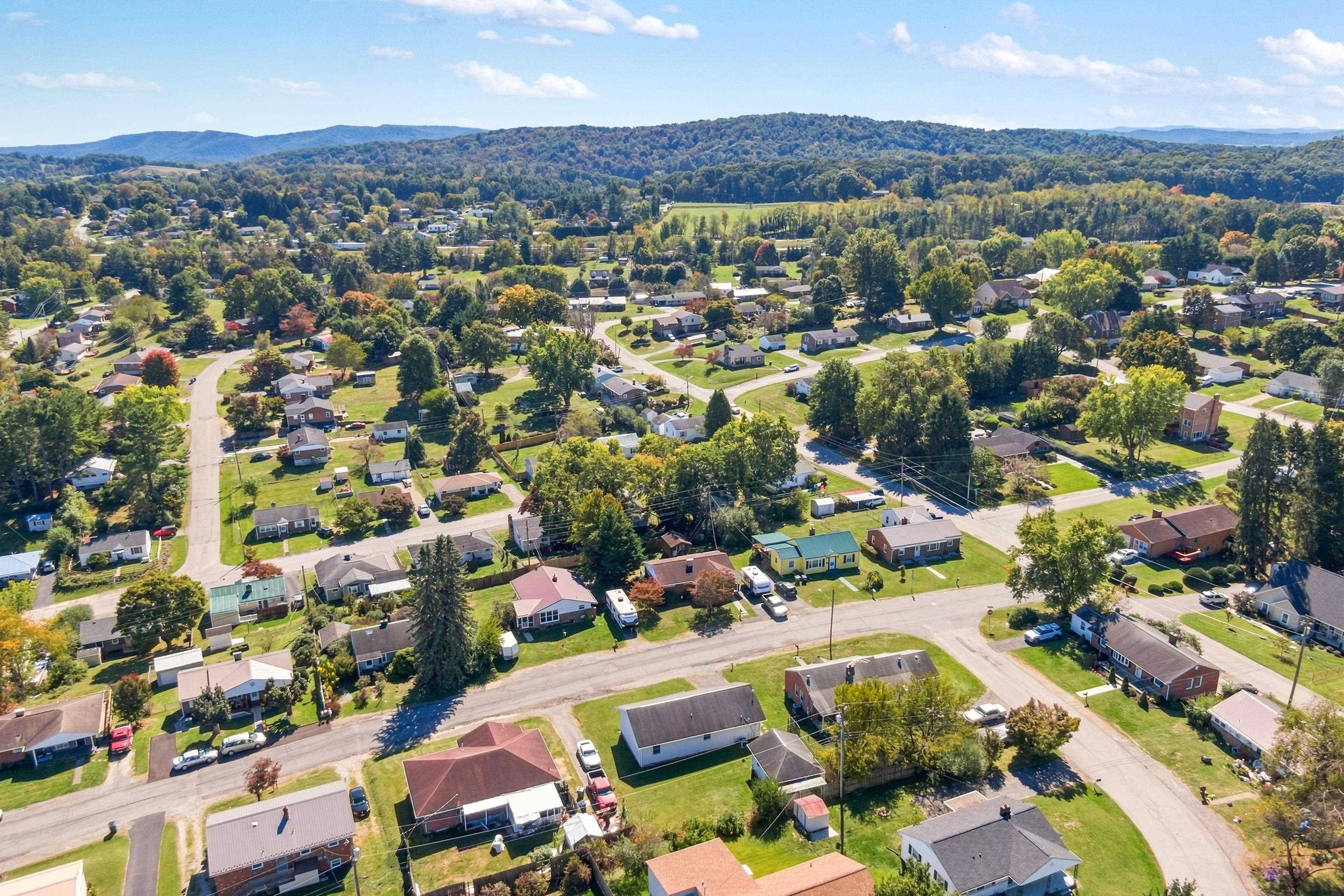 545 2nd Street Christiansburg VA 24073