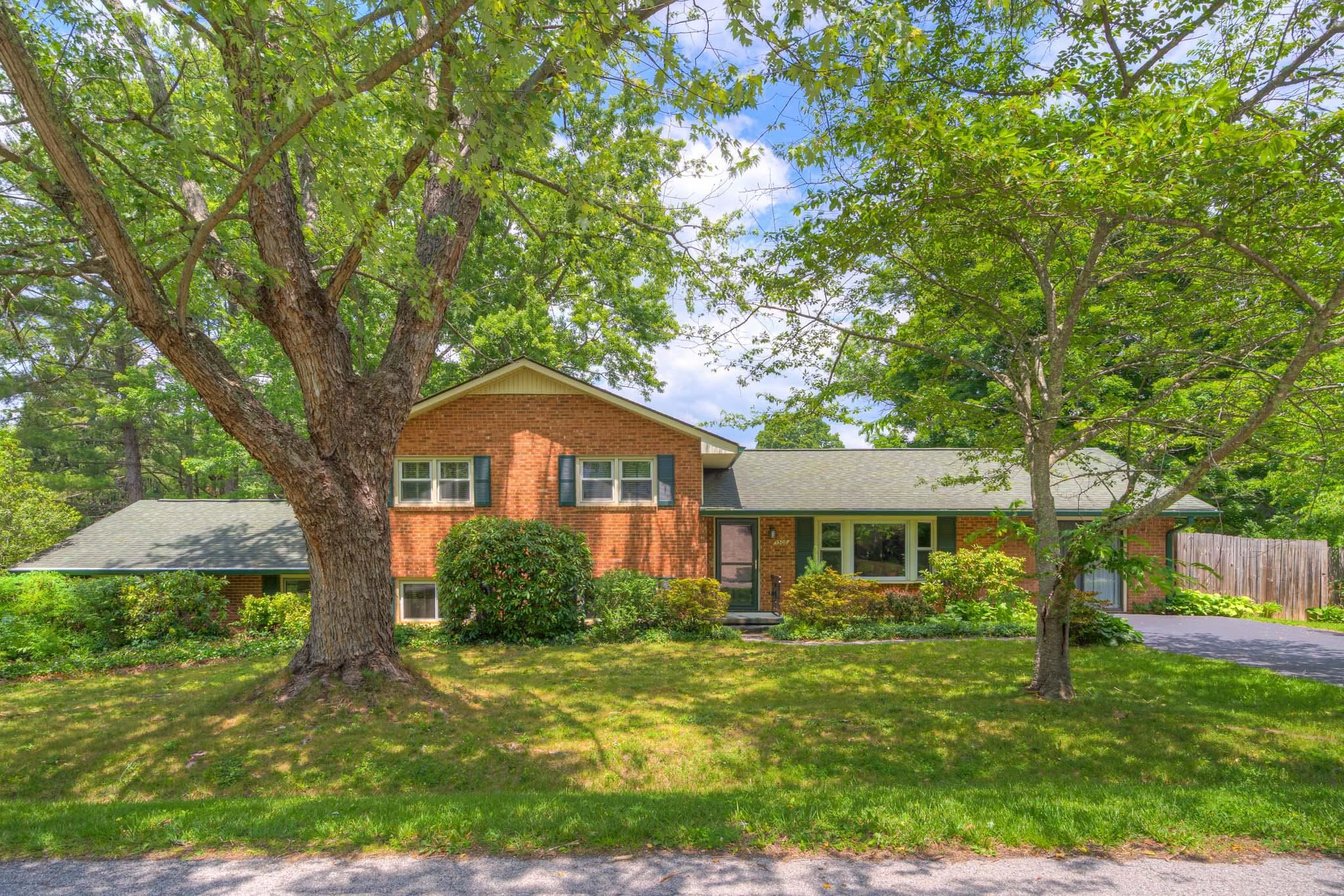 1308 Greendale Drive Blacksburg VA 24060