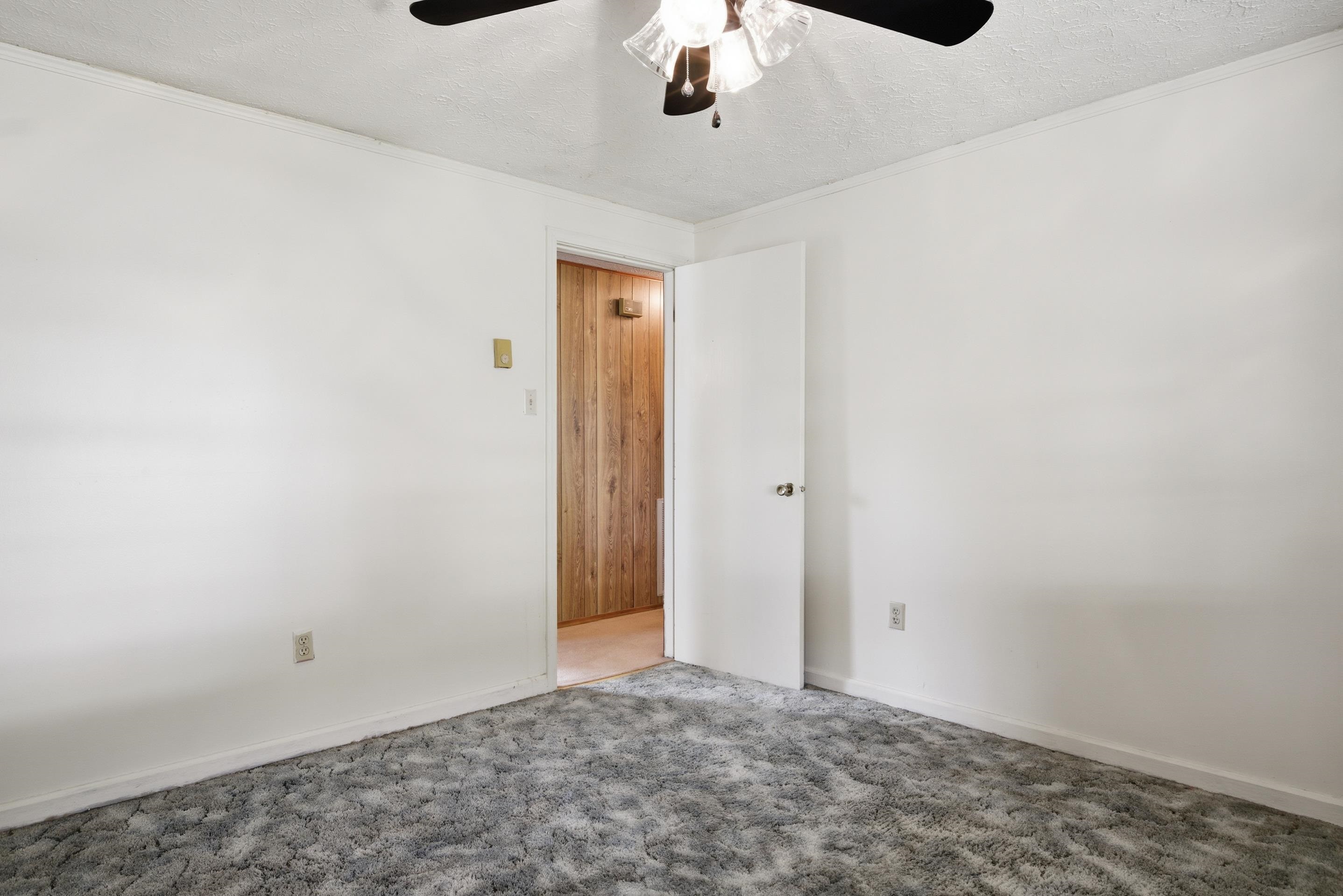 108 Post Street Narrows VA 24124