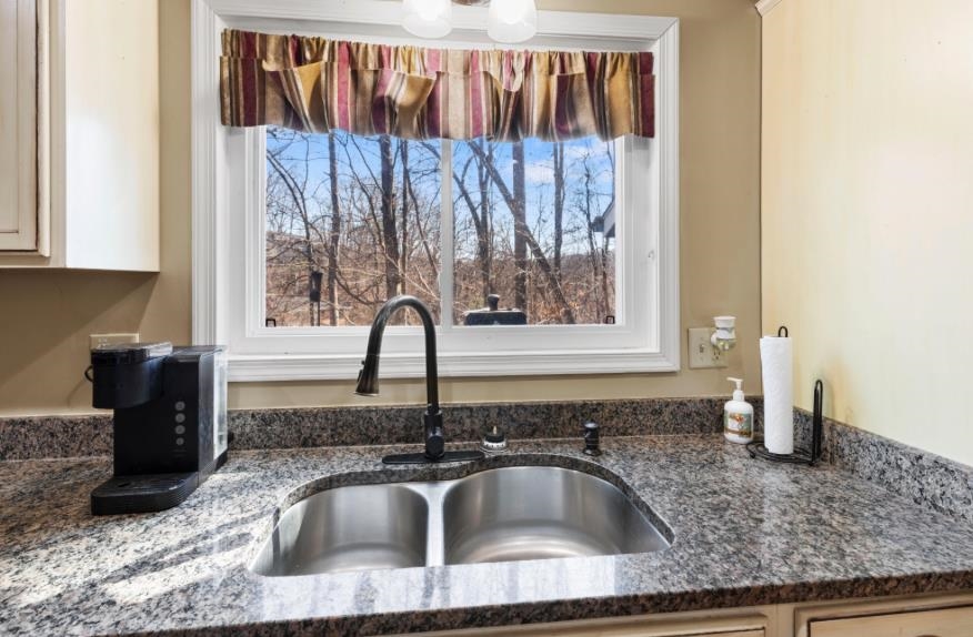 101 Hidden Valley Drive Radford VA 24141