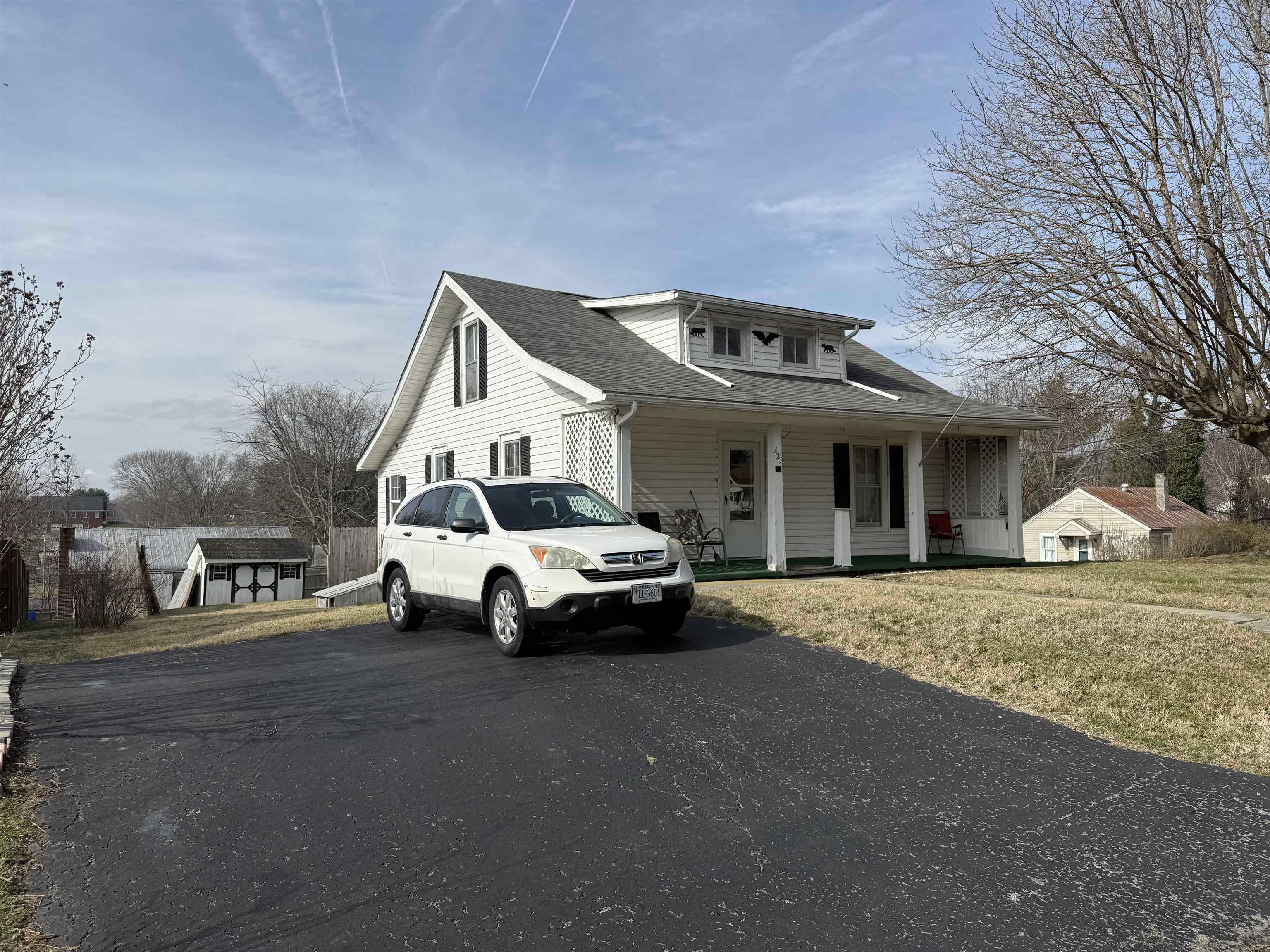 425 S 14th Street Wytheville VA 24382