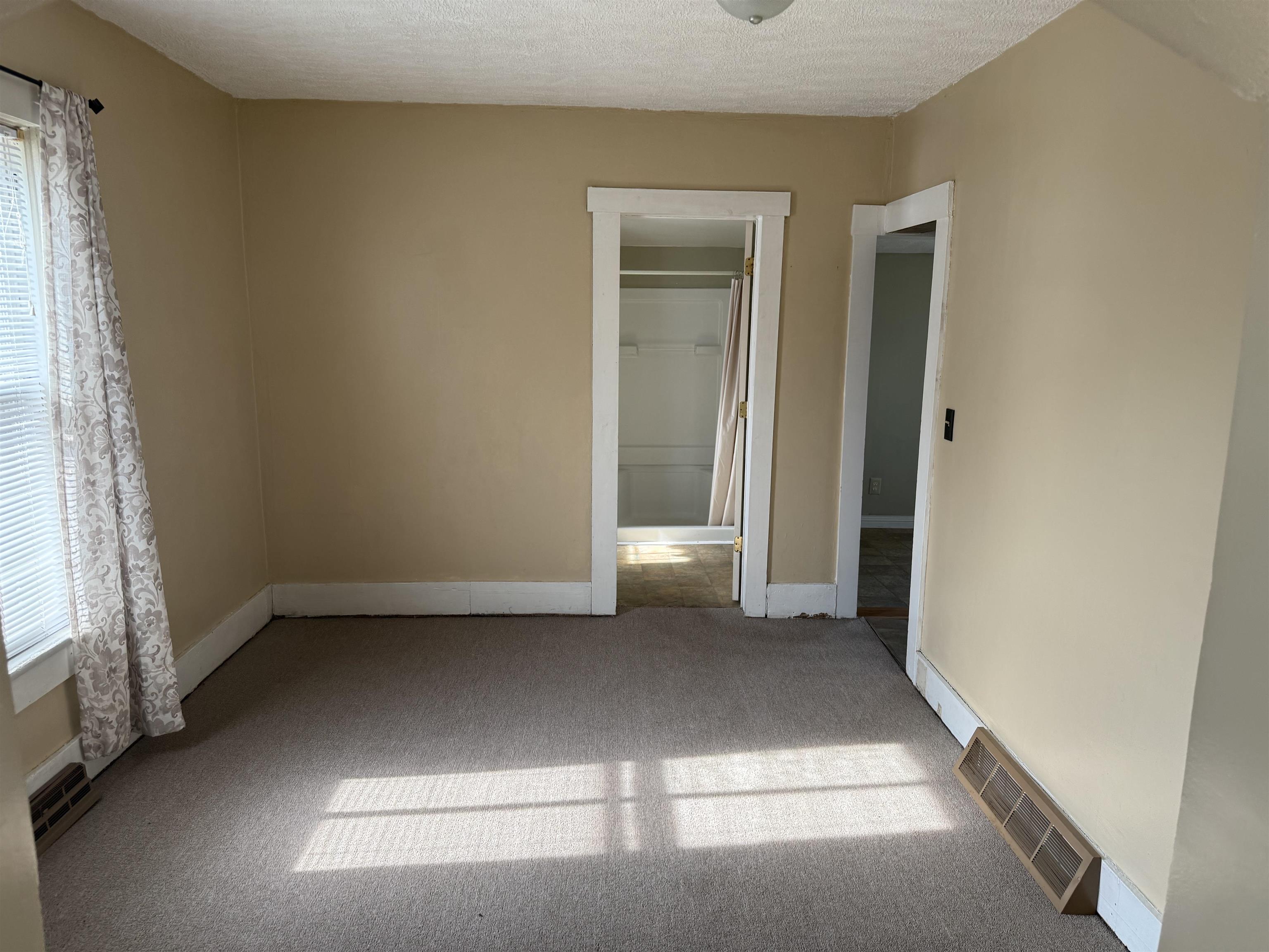 425 S 14th Street Wytheville VA 24382