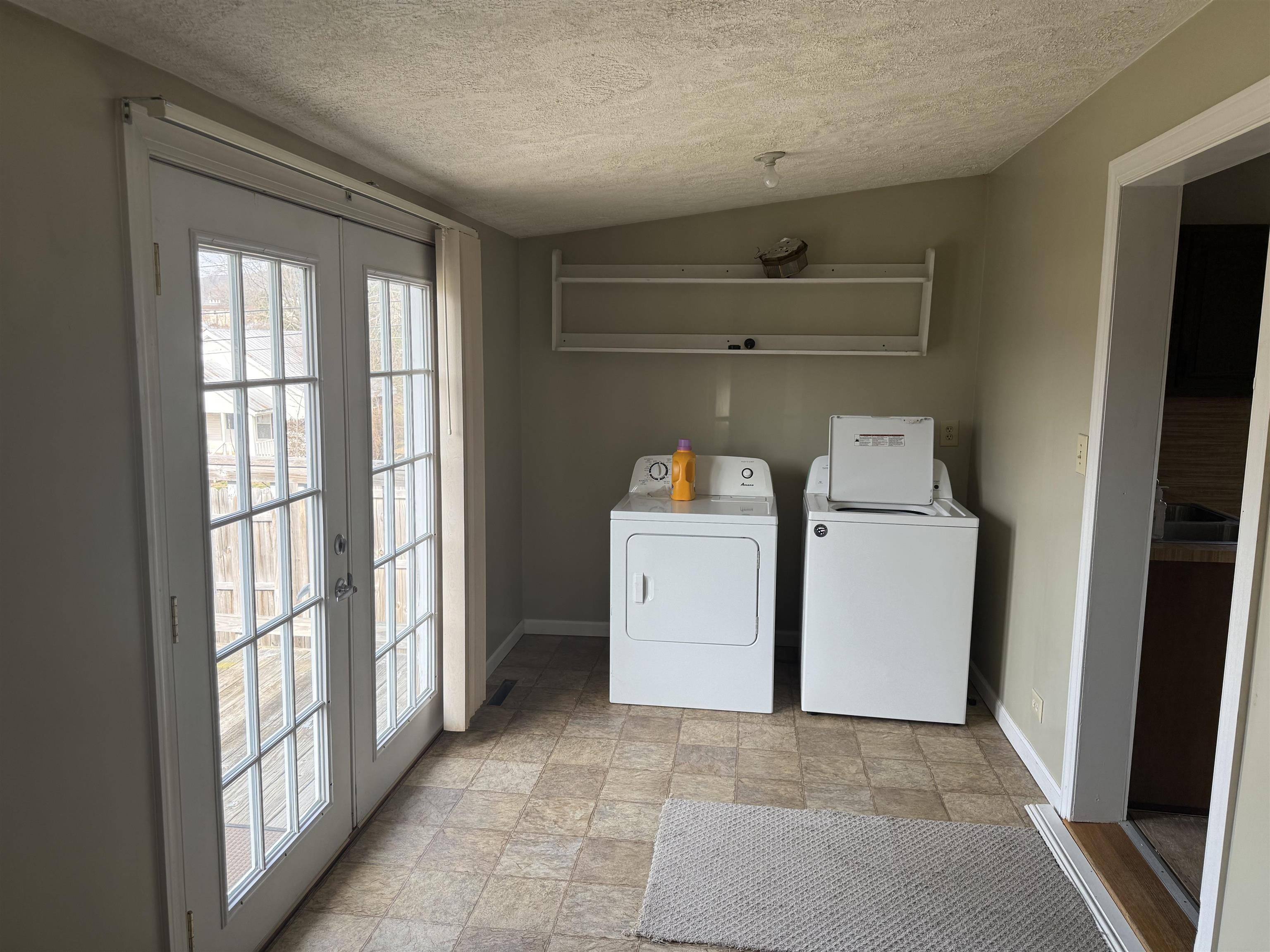 425 S 14th Street Wytheville VA 24382