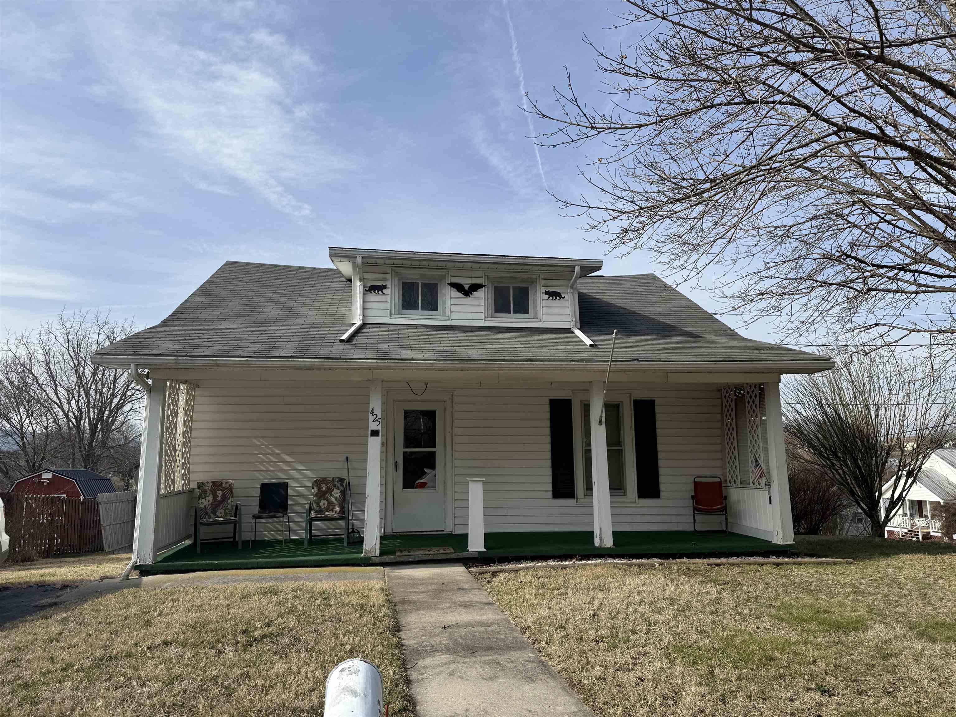 425 S 14th Street Wytheville VA 24382