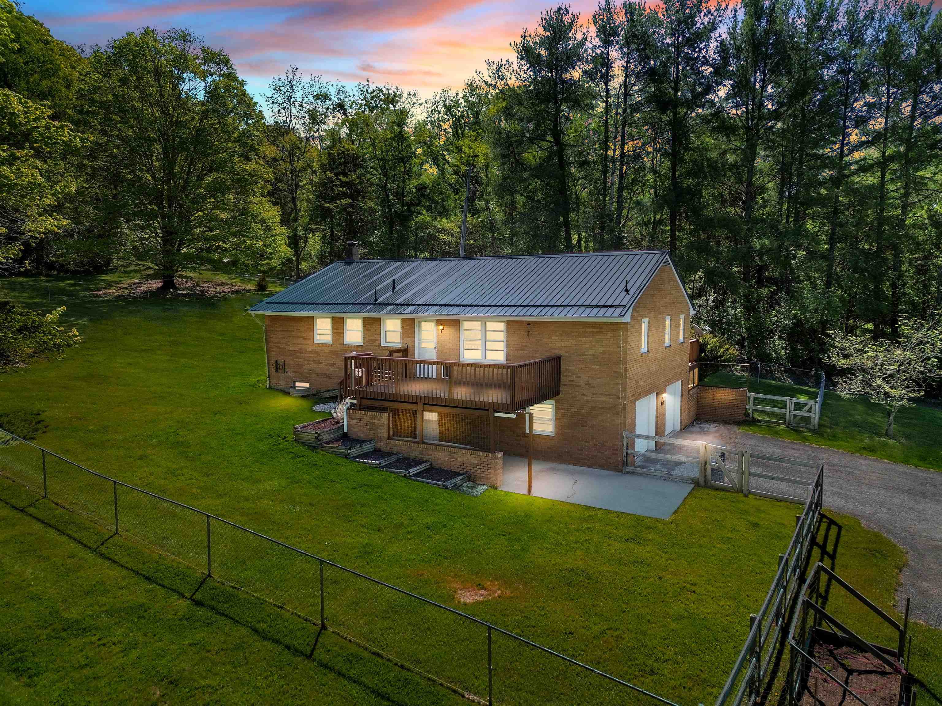 1022 Opal Lane Blacksburg VA 24060