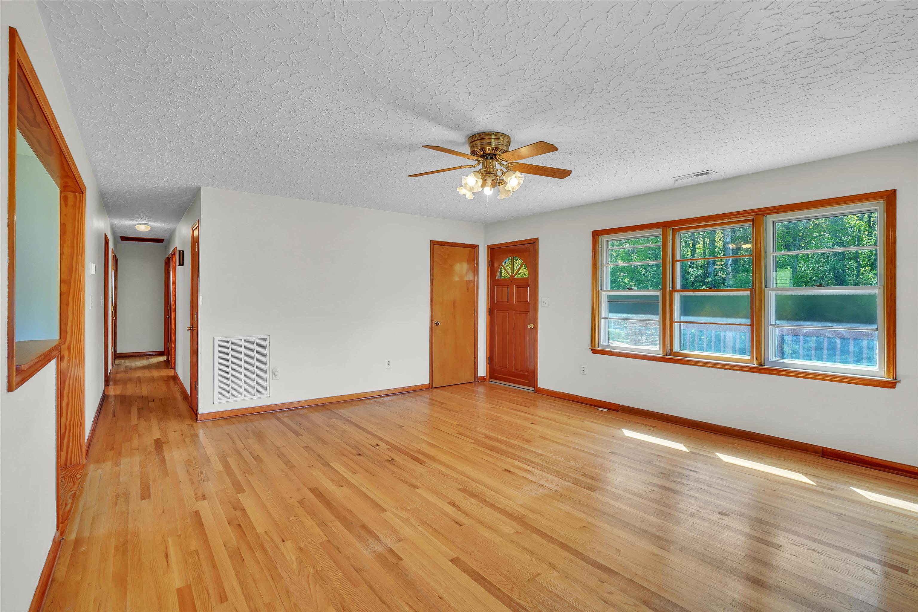 1022 Opal Lane Blacksburg VA 24060