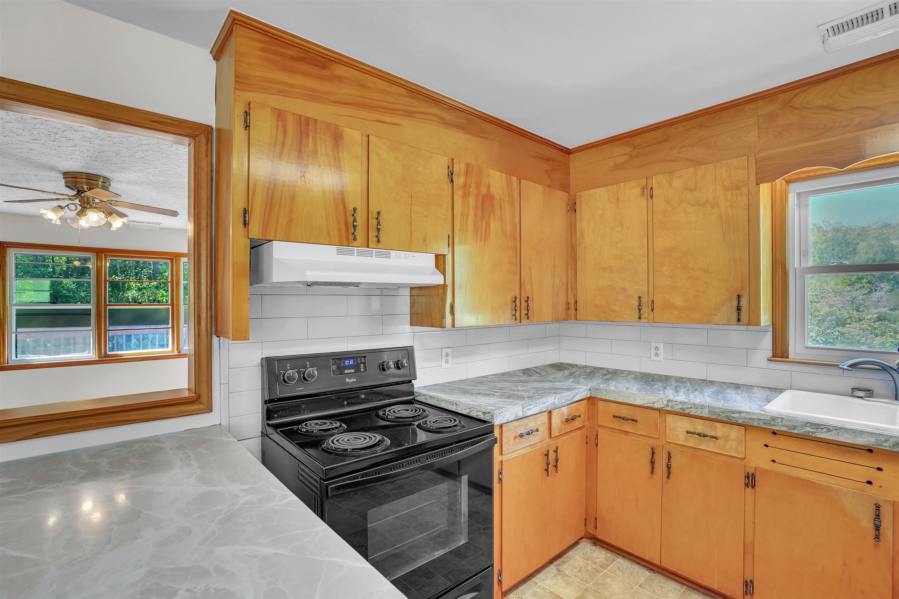 1022 Opal Lane Blacksburg VA 24060