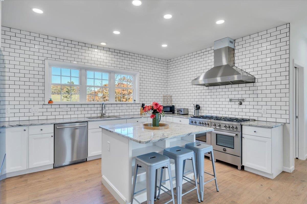 1533 Groundhog Mountain Road Hillsville VA 24343