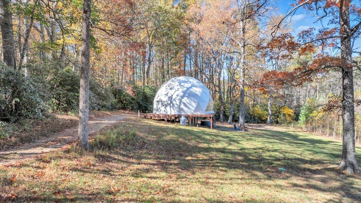 1533 Groundhog Mountain Road Hillsville VA 24343