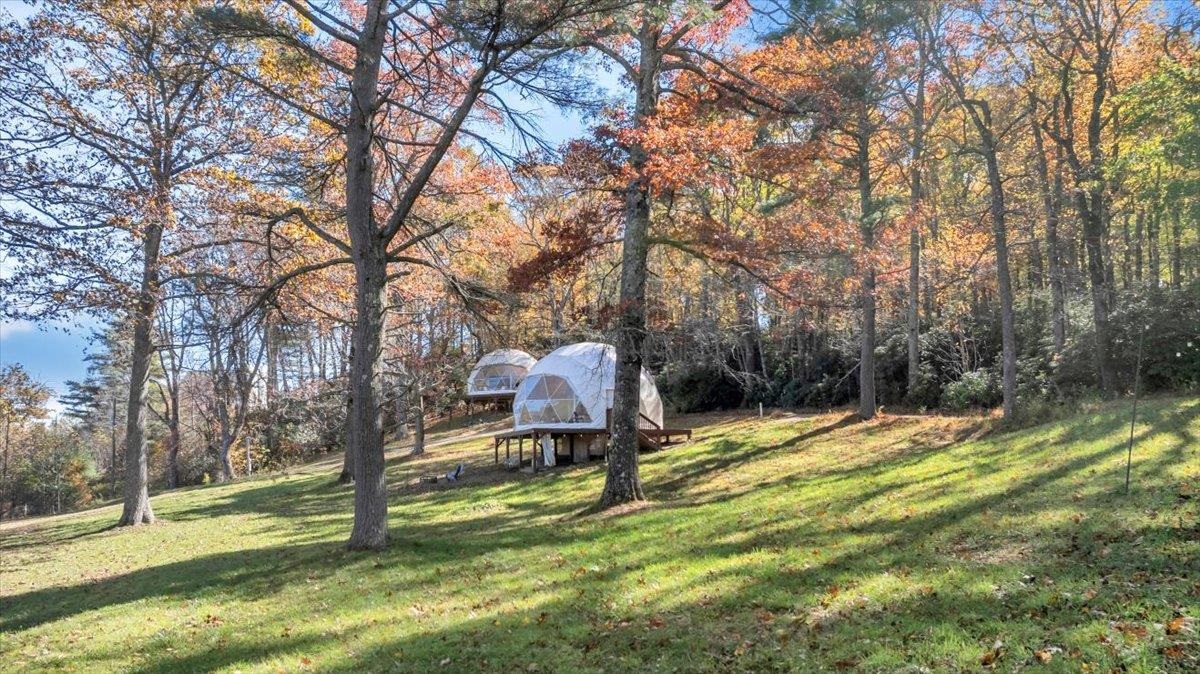 1533 Groundhog Mountain Road Hillsville VA 24343