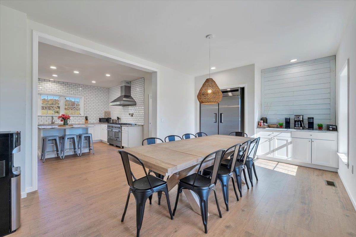 1533 Groundhog Mountain Road Hillsville VA 24343