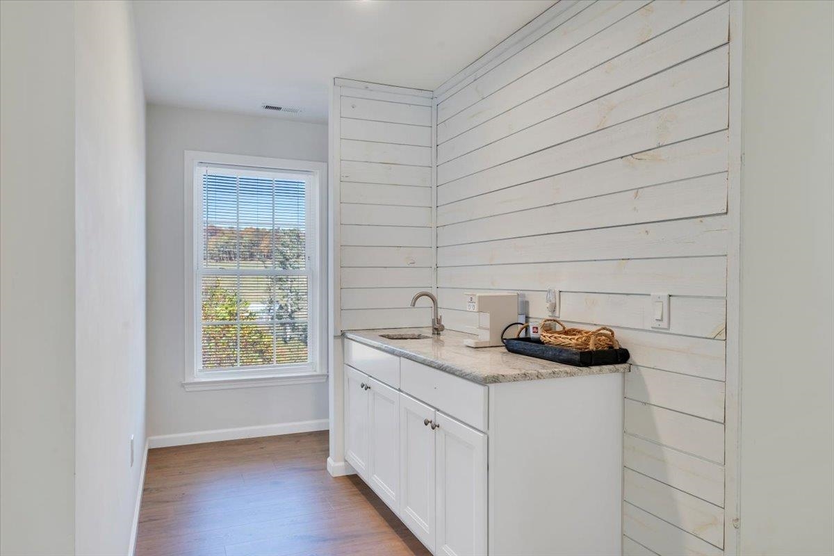 1533 Groundhog Mountain Road Hillsville VA 24343