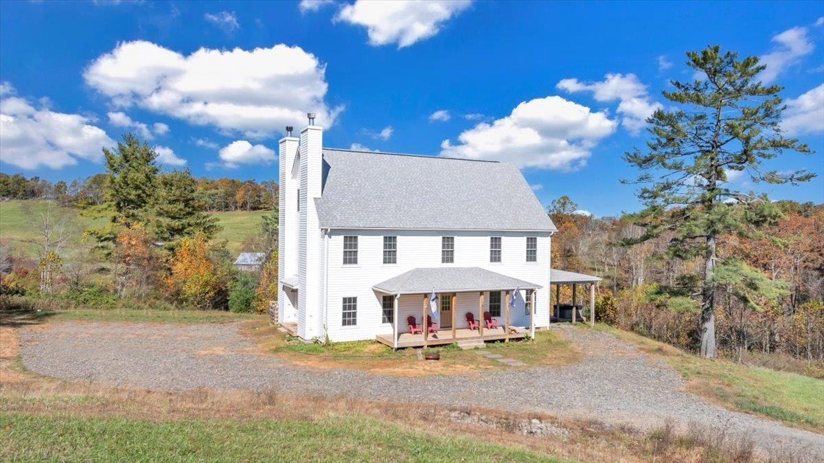 1533 Groundhog Mountain Road Hillsville VA 24343