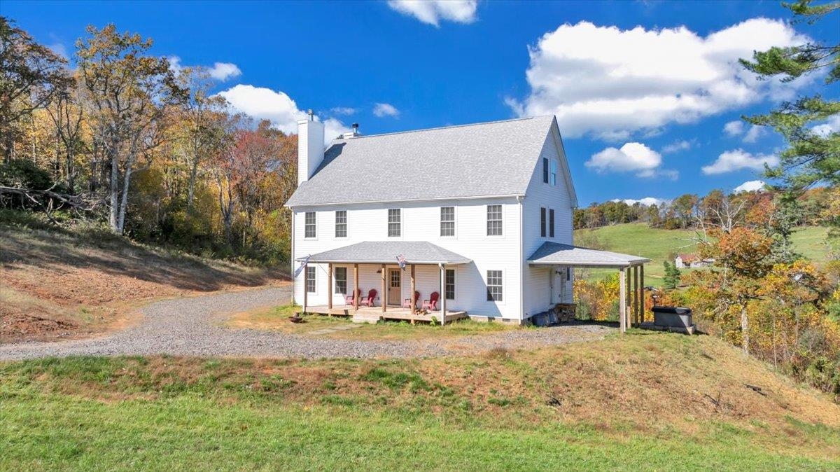 1533 Groundhog Mountain Road Hillsville VA 24343