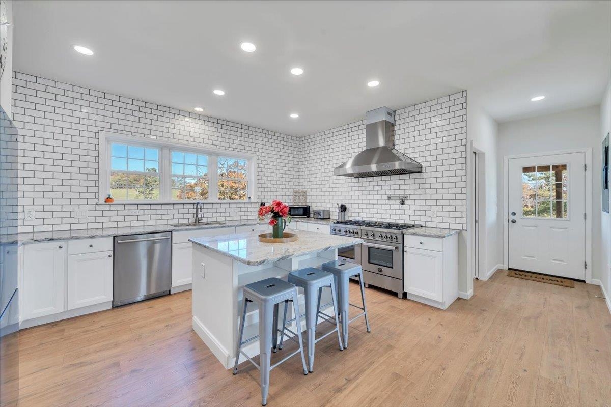 1533 Groundhog Mountain Road Hillsville VA 24343