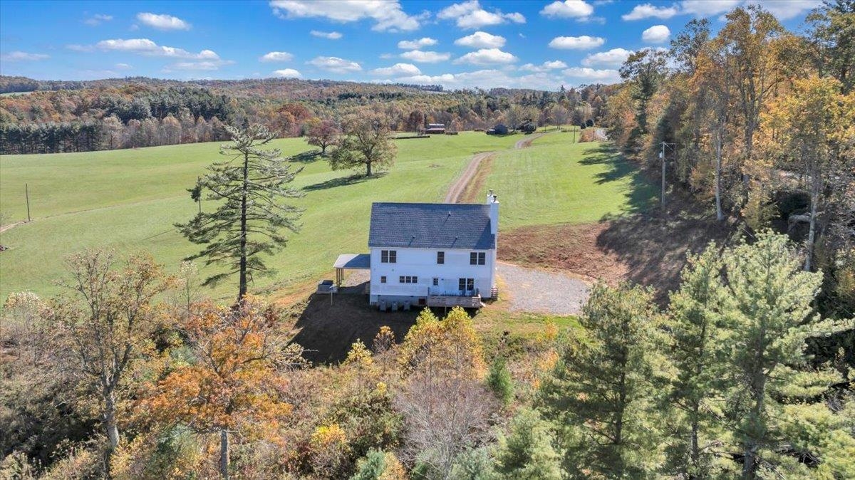 1533 Groundhog Mountain Road Hillsville VA 24343