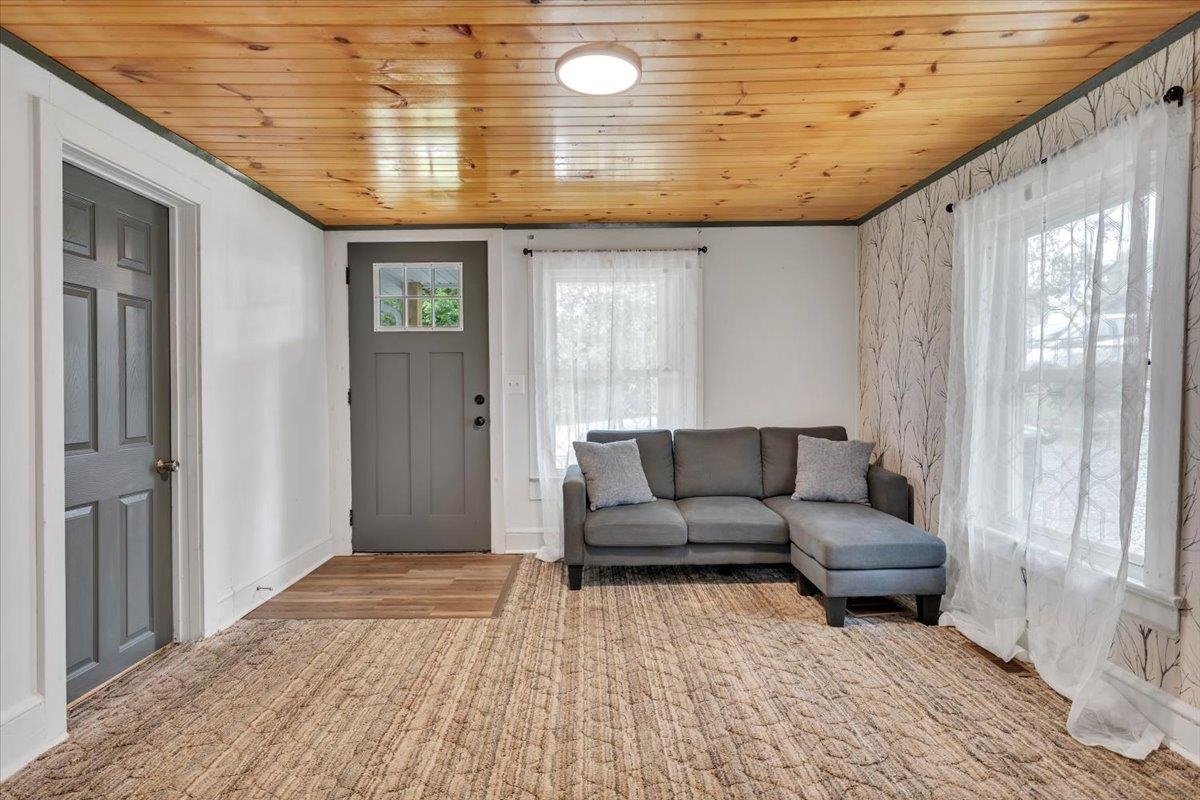 700 Hickory Avenue Pulaski VA 24301