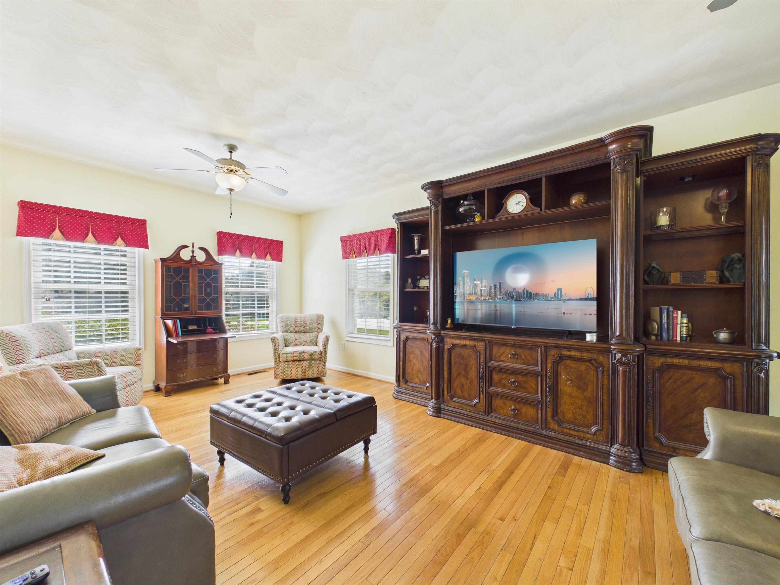 1130 Crosscreek Drive Christiansburg VA 24073