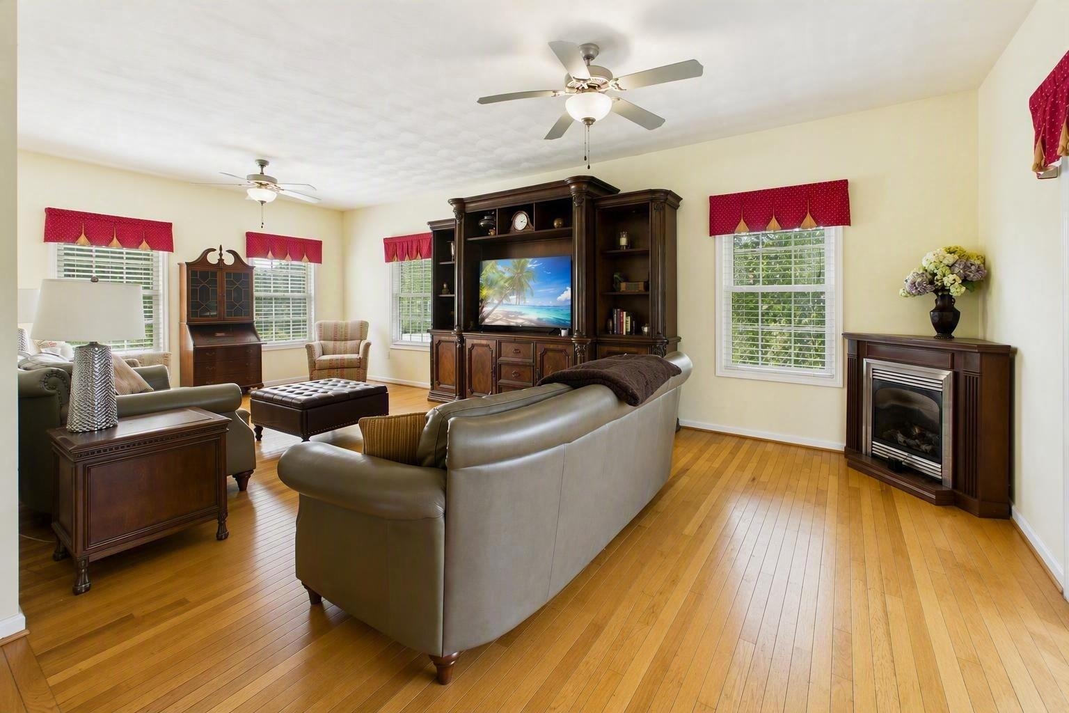 1130 Crosscreek Drive Christiansburg VA 24073
