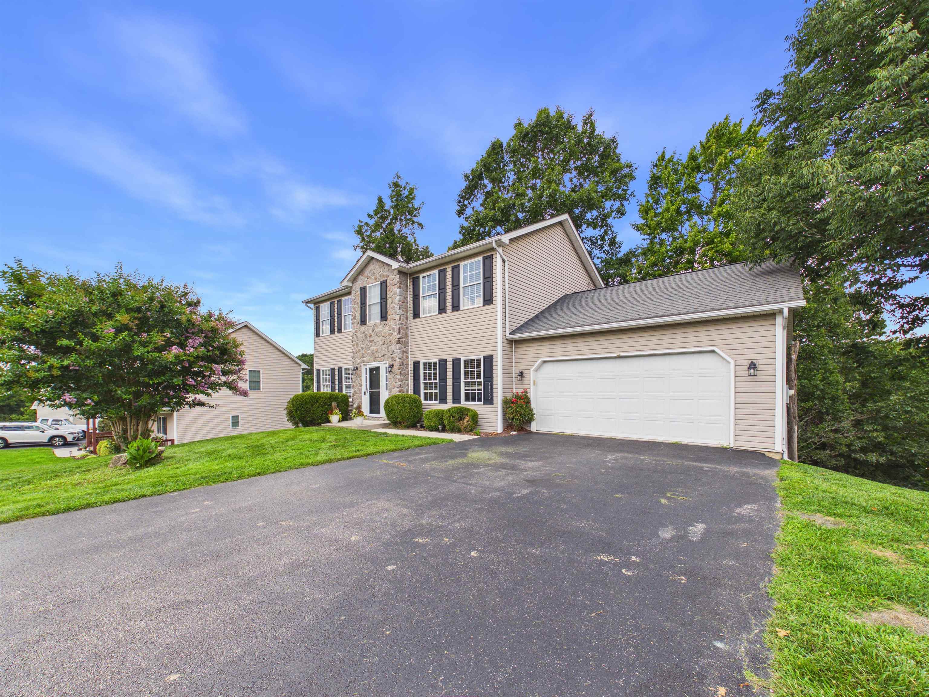 1130 Crosscreek Drive Christiansburg VA 24073