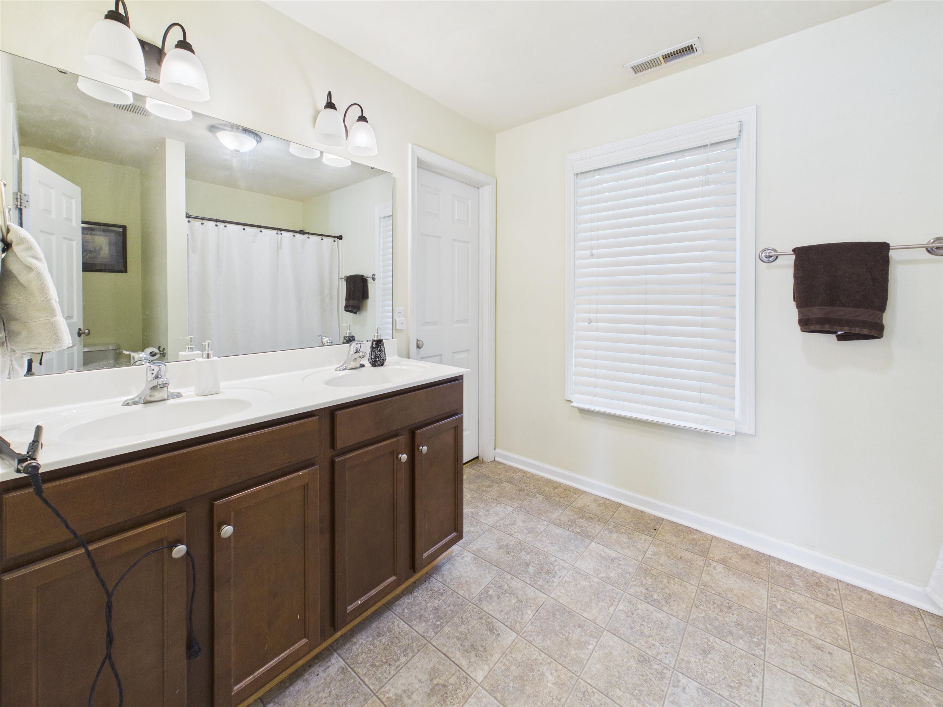 1130 Crosscreek Drive Christiansburg VA 24073
