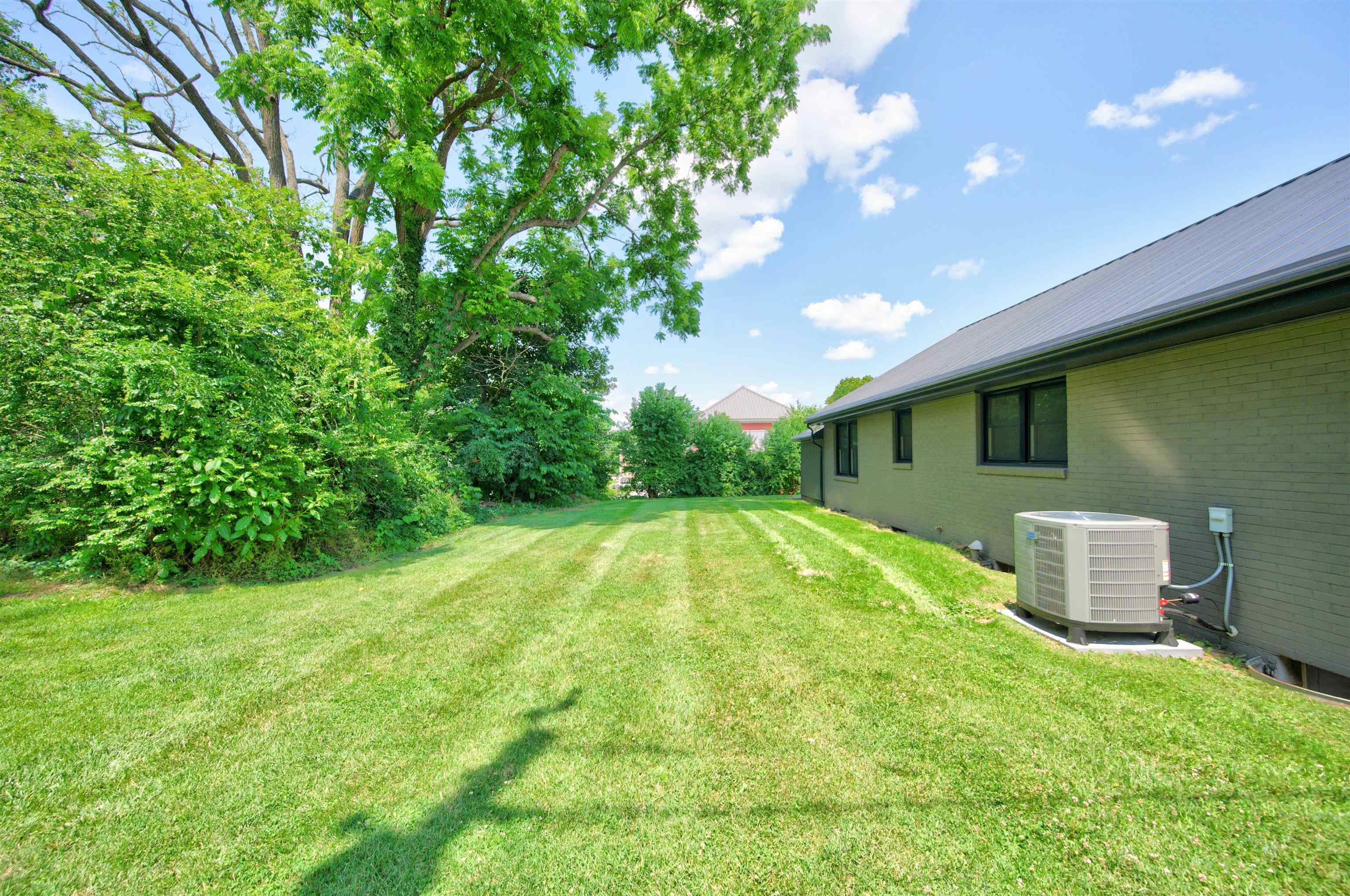 350 W Spiller Street Wytheville VA 24382