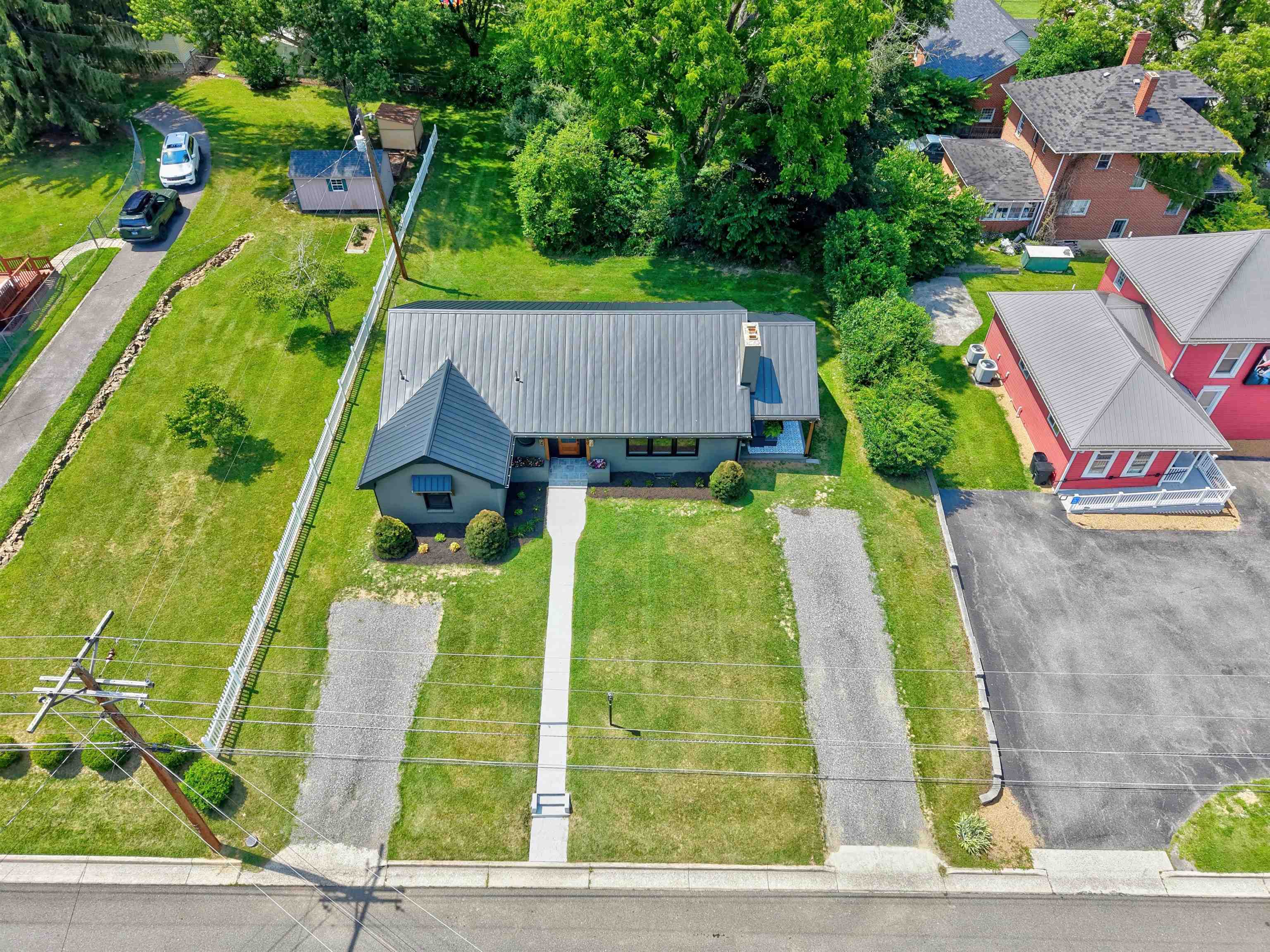 350 W Spiller Street Wytheville VA 24382