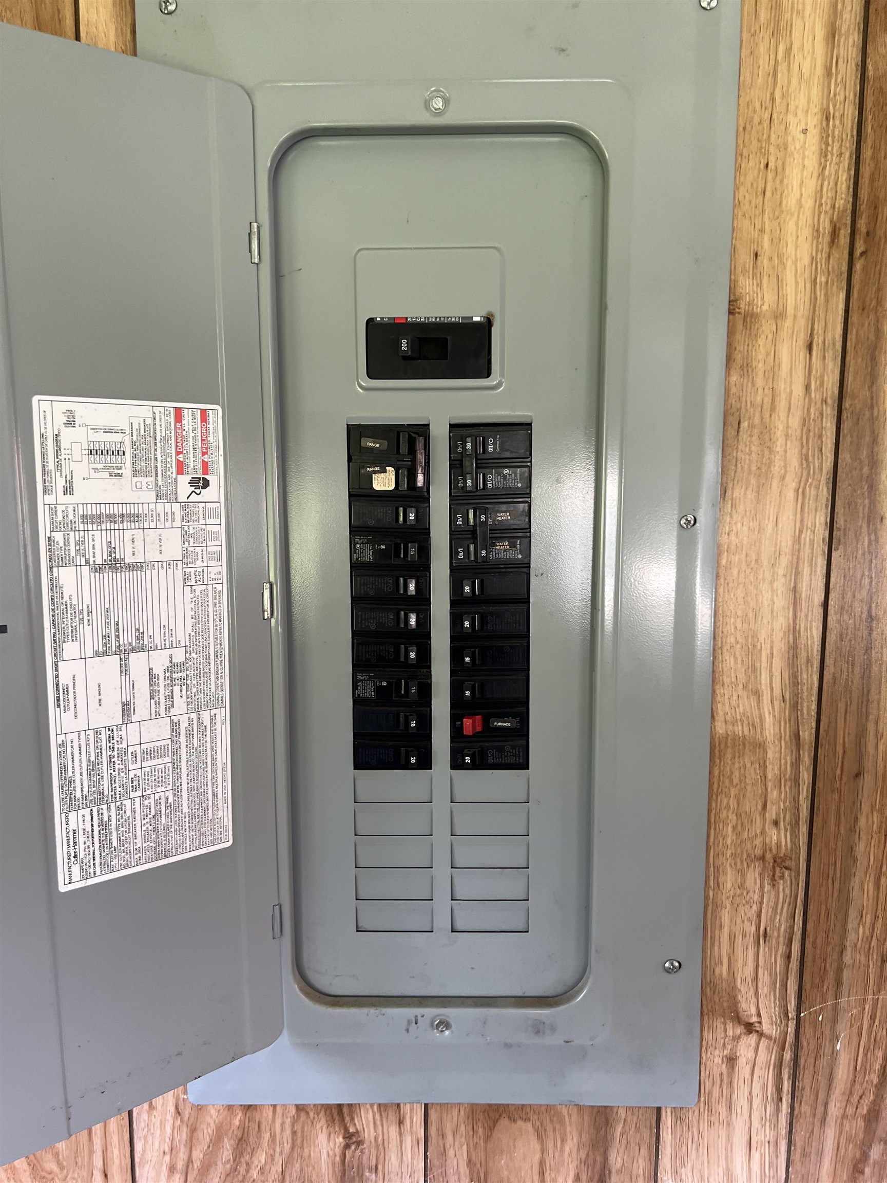 104 Sharp Street Pearisburg VA 24134