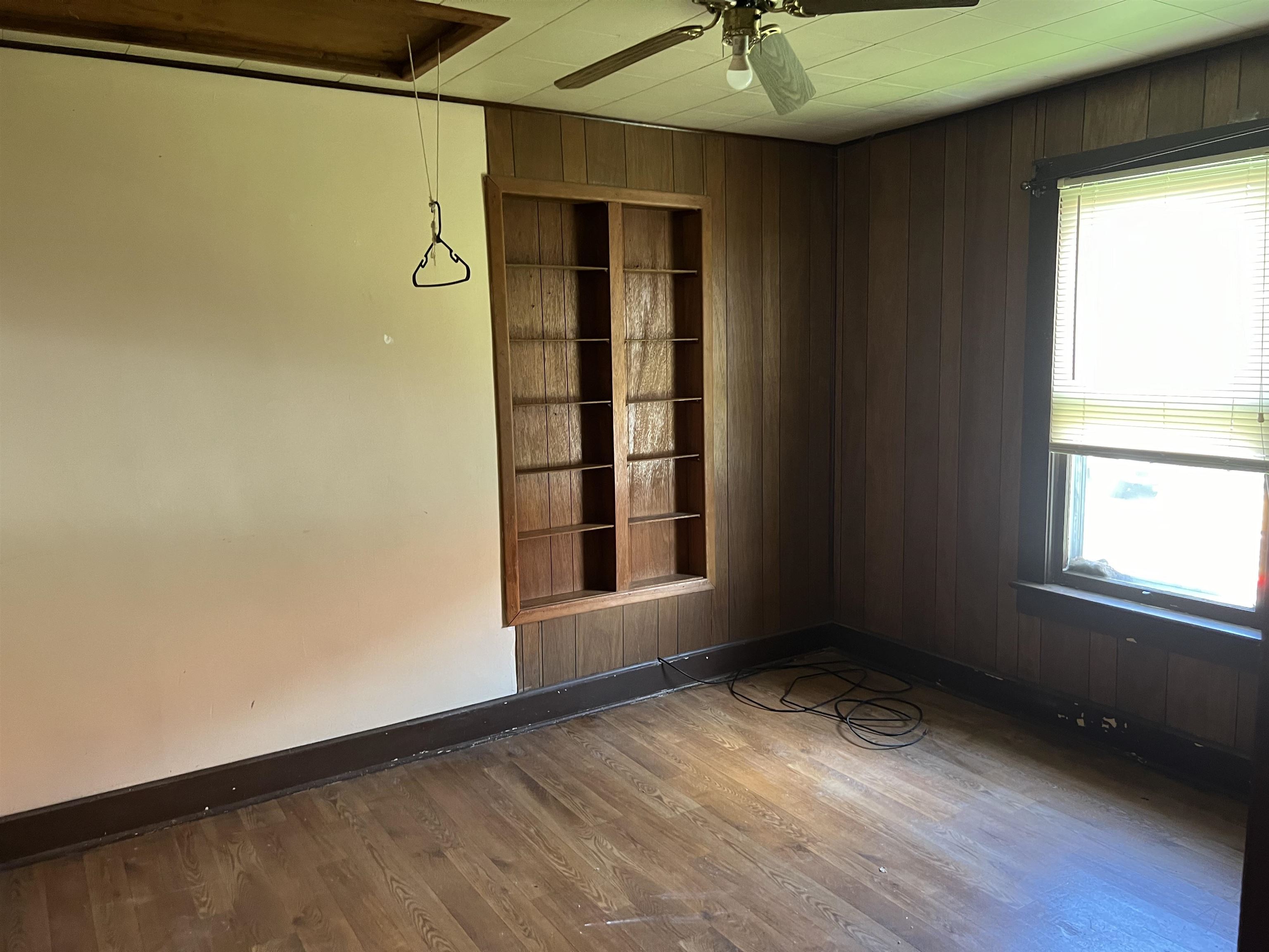 104 Sharp Street Pearisburg VA 24134