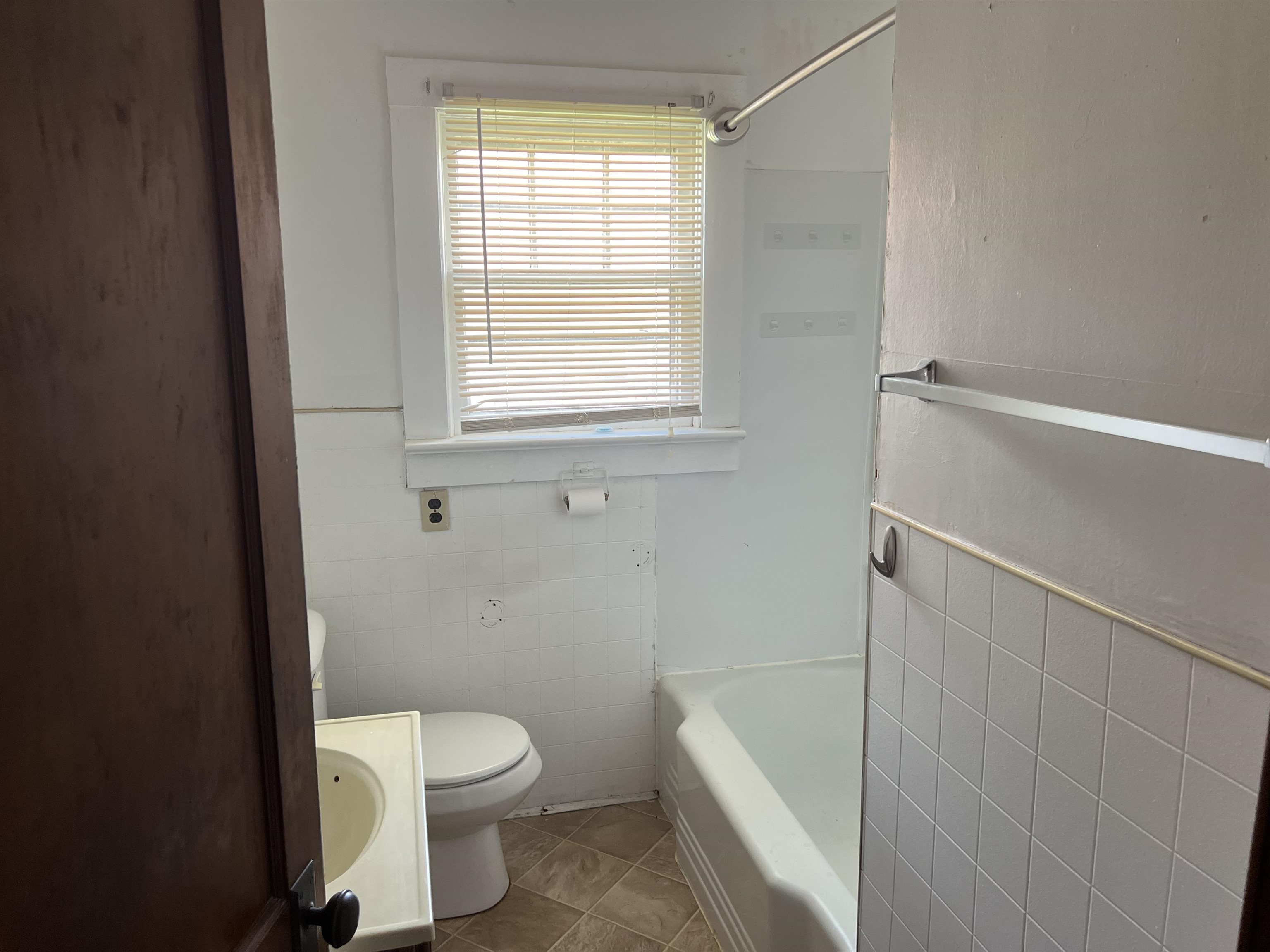 104 Sharp Street Pearisburg VA 24134