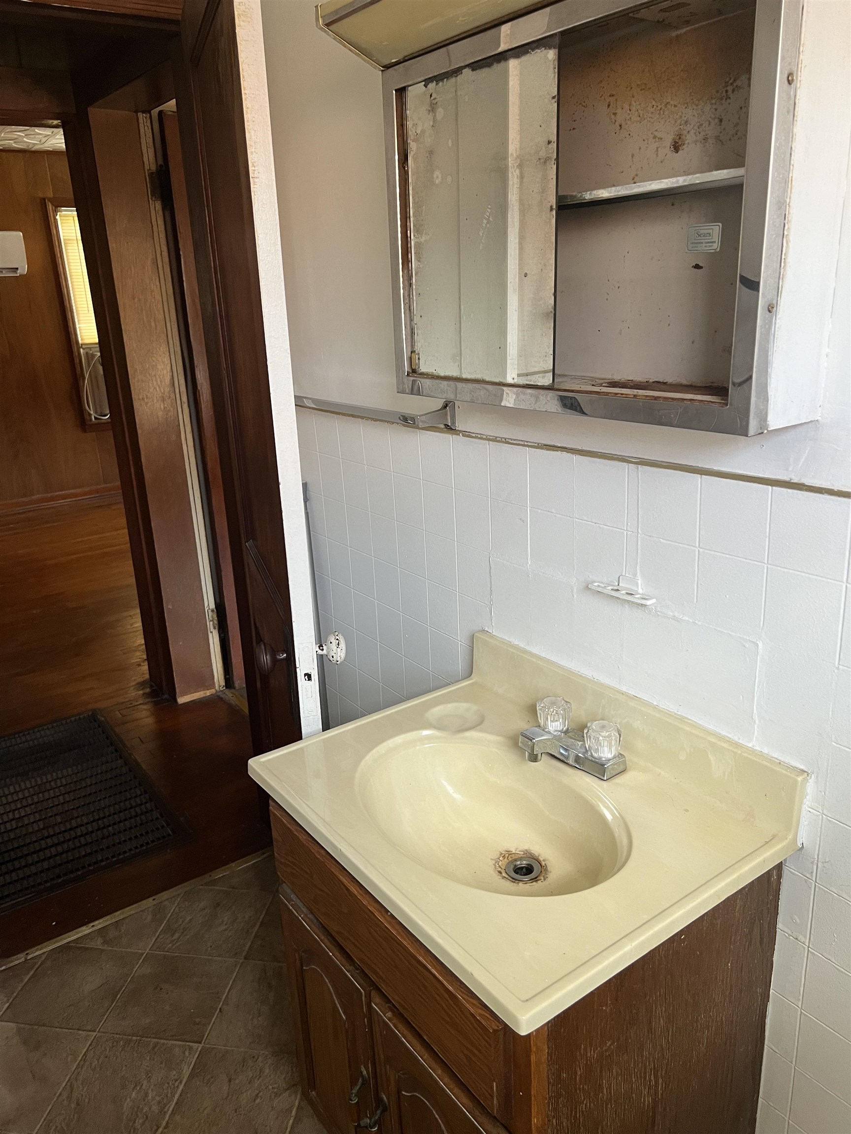 104 Sharp Street Pearisburg VA 24134