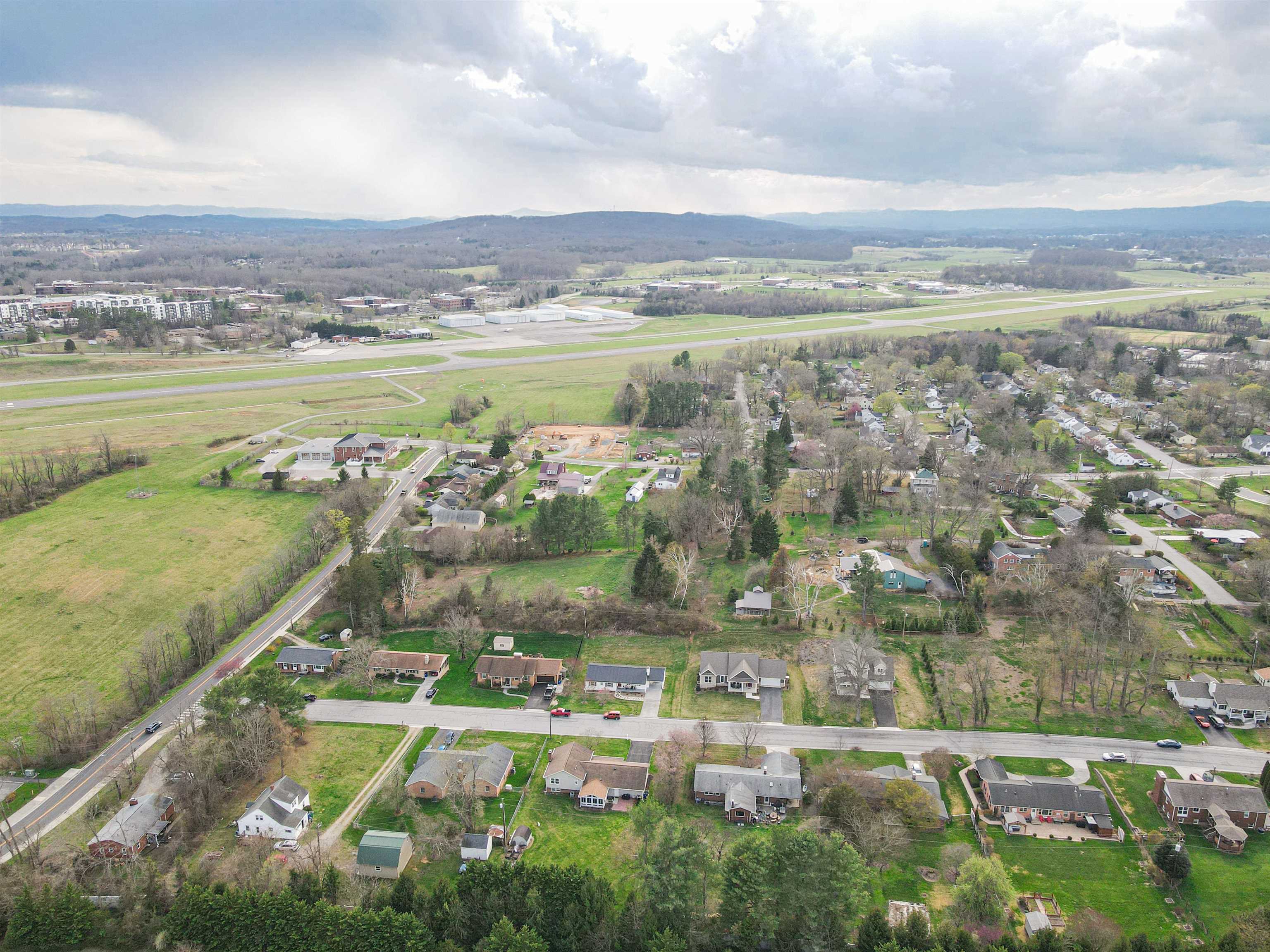 1610 Kennedy Avenue Blacksburg VA 24060