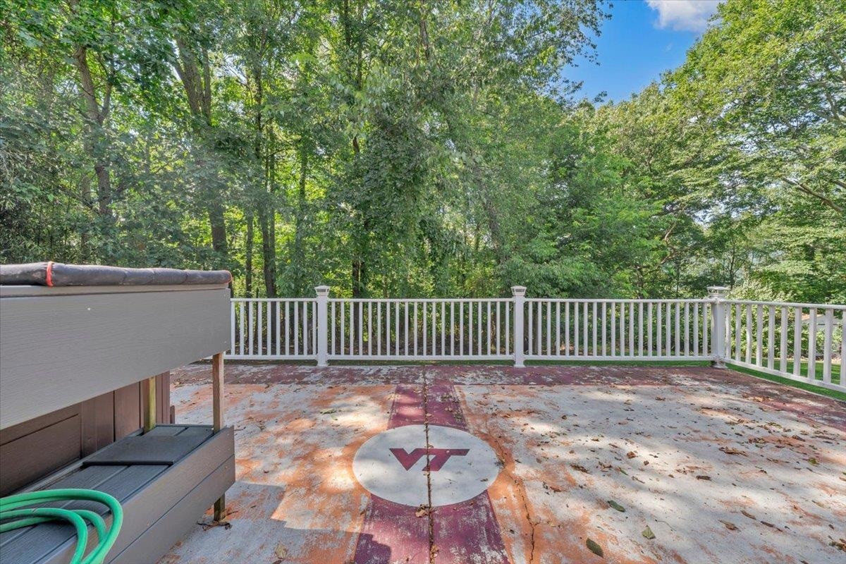 315 Horseshoe Bend Road Pembroke VA 24136