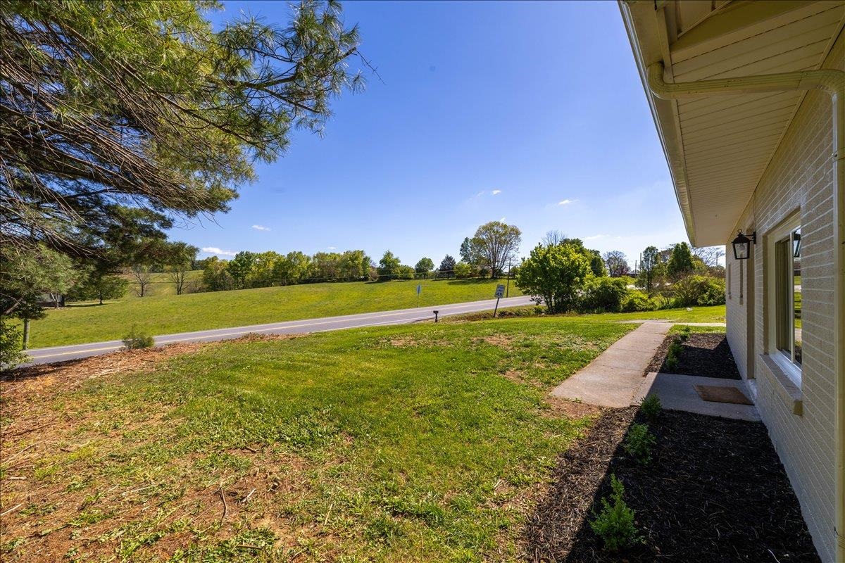 2027 Peppers Ferry Road NW Christiansburg VA 24073