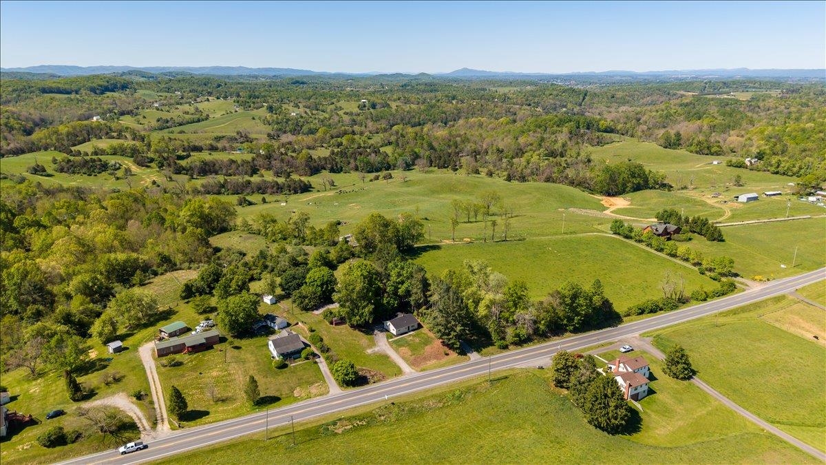 2027 Peppers Ferry Road NW Christiansburg VA 24073