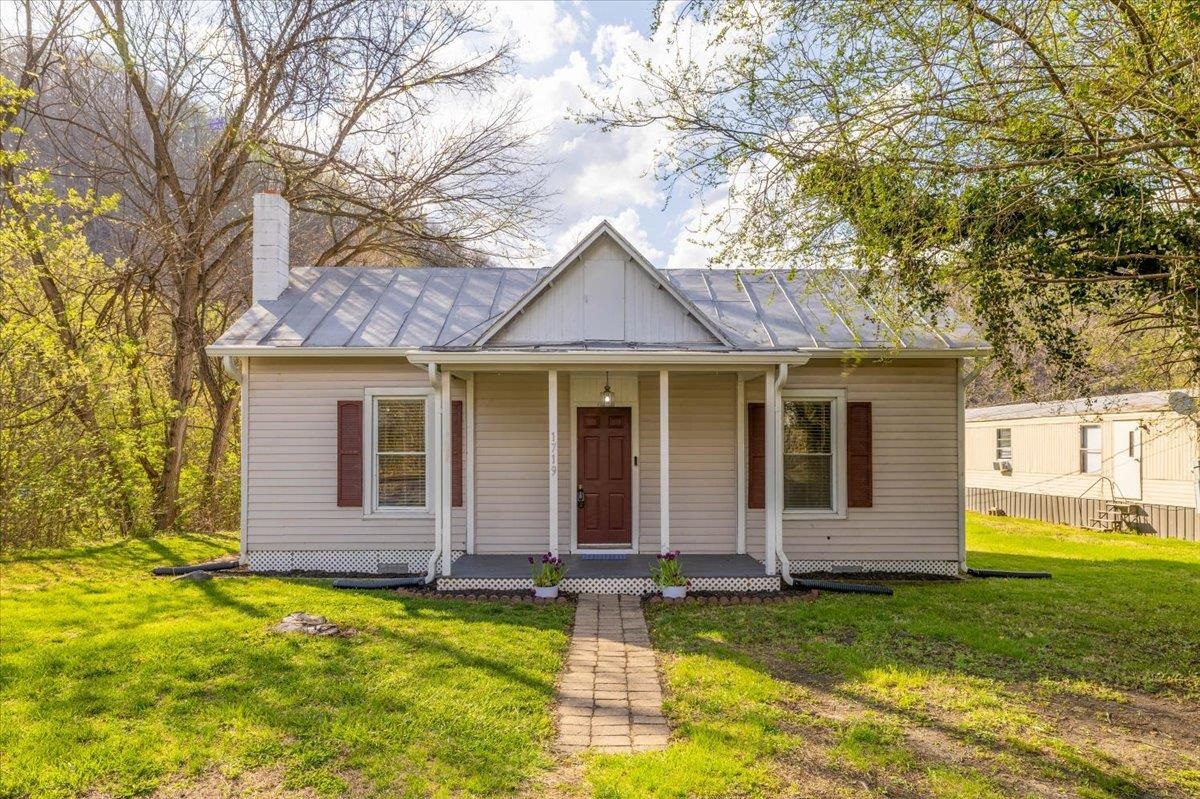1719 Trackside Drive Elliston VA 24087