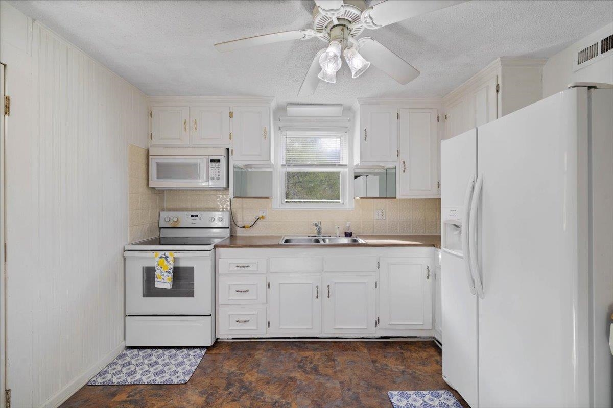 1719 Trackside Drive Elliston VA 24087